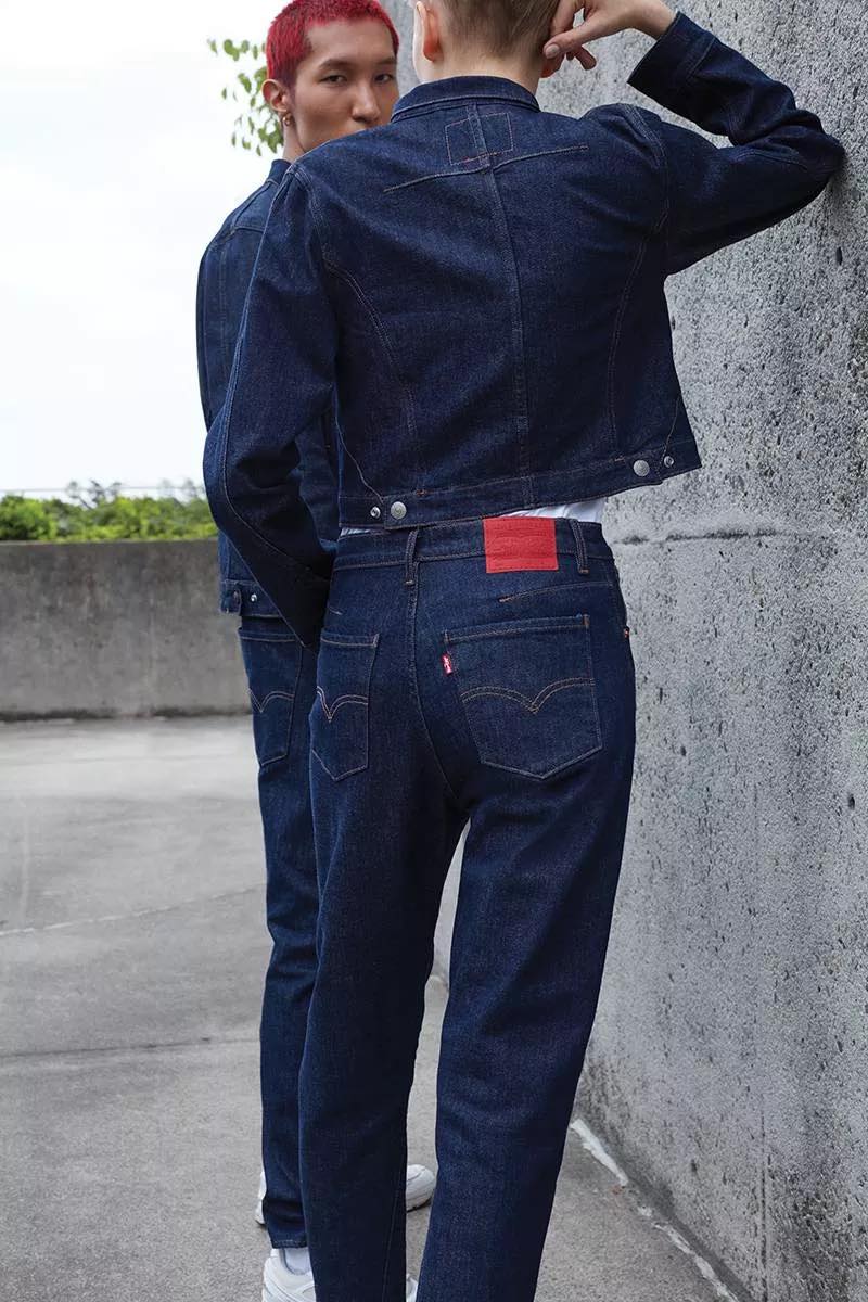 Granatowe spodnie z wysokim stanem Levi's Engineered - W29