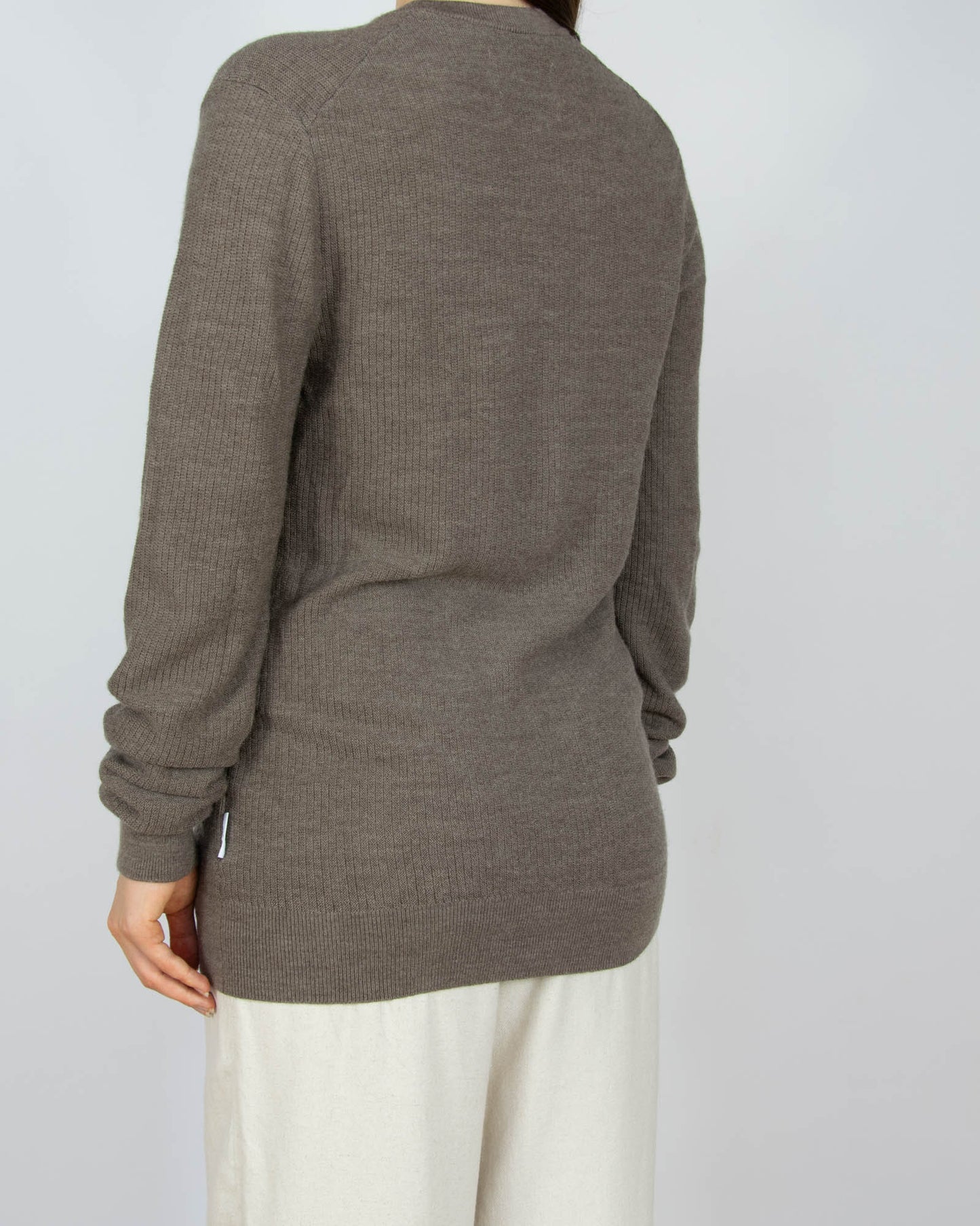 Beżowy wełniany (premium merino) sweter MR. CAPUCHIN - S