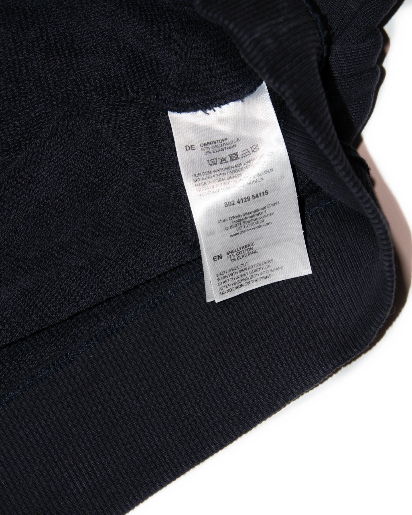 Czarna bawełniana (bawełna organiczna) bluza damska Marc O'Polo - L