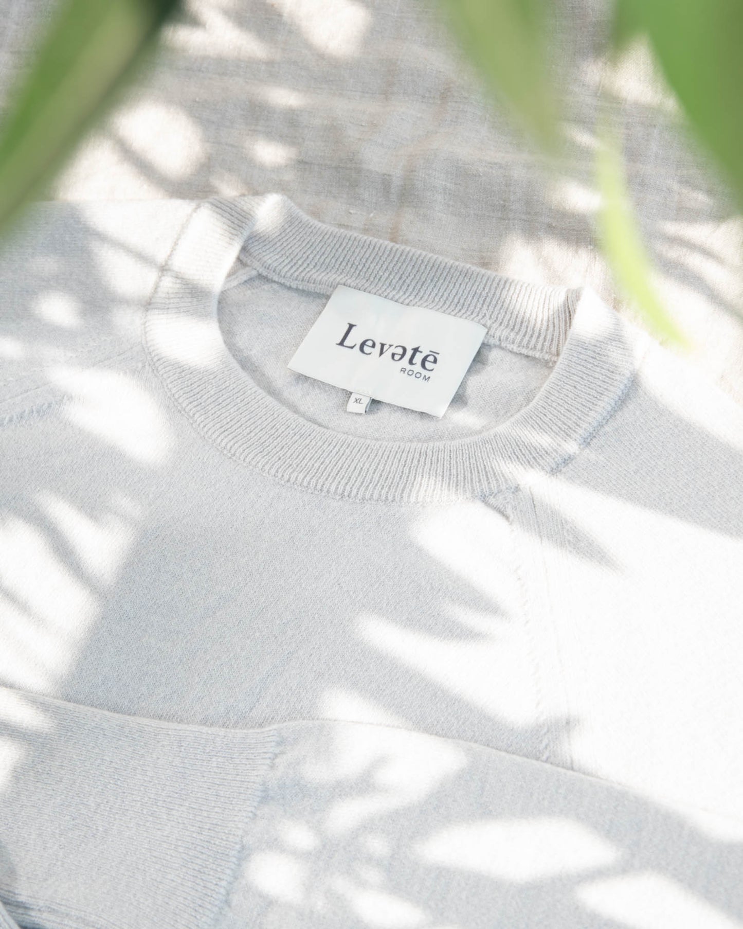 Jasnoszary (merino + kaszmir) sweter Levete Room - XL