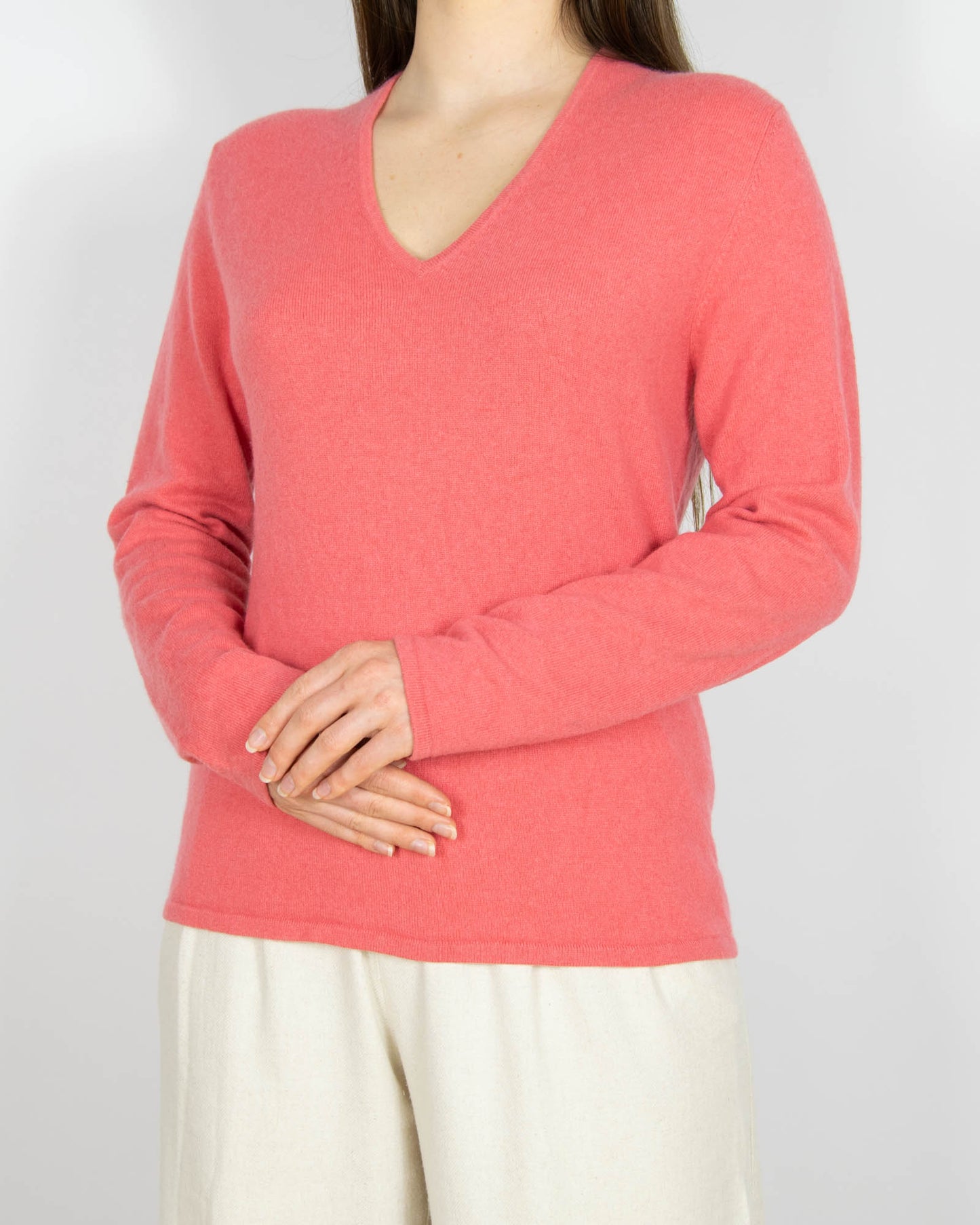 Malinowy kaszmirowy sweter ALLUDE - M