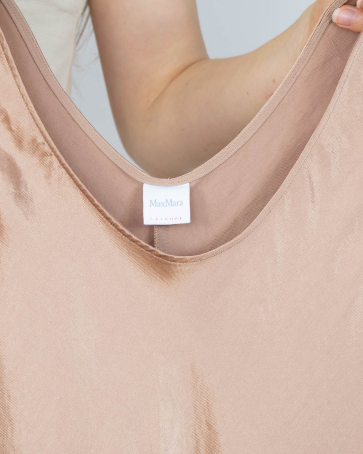 Złota satynowa (acetat) sukienka Max Mara - S