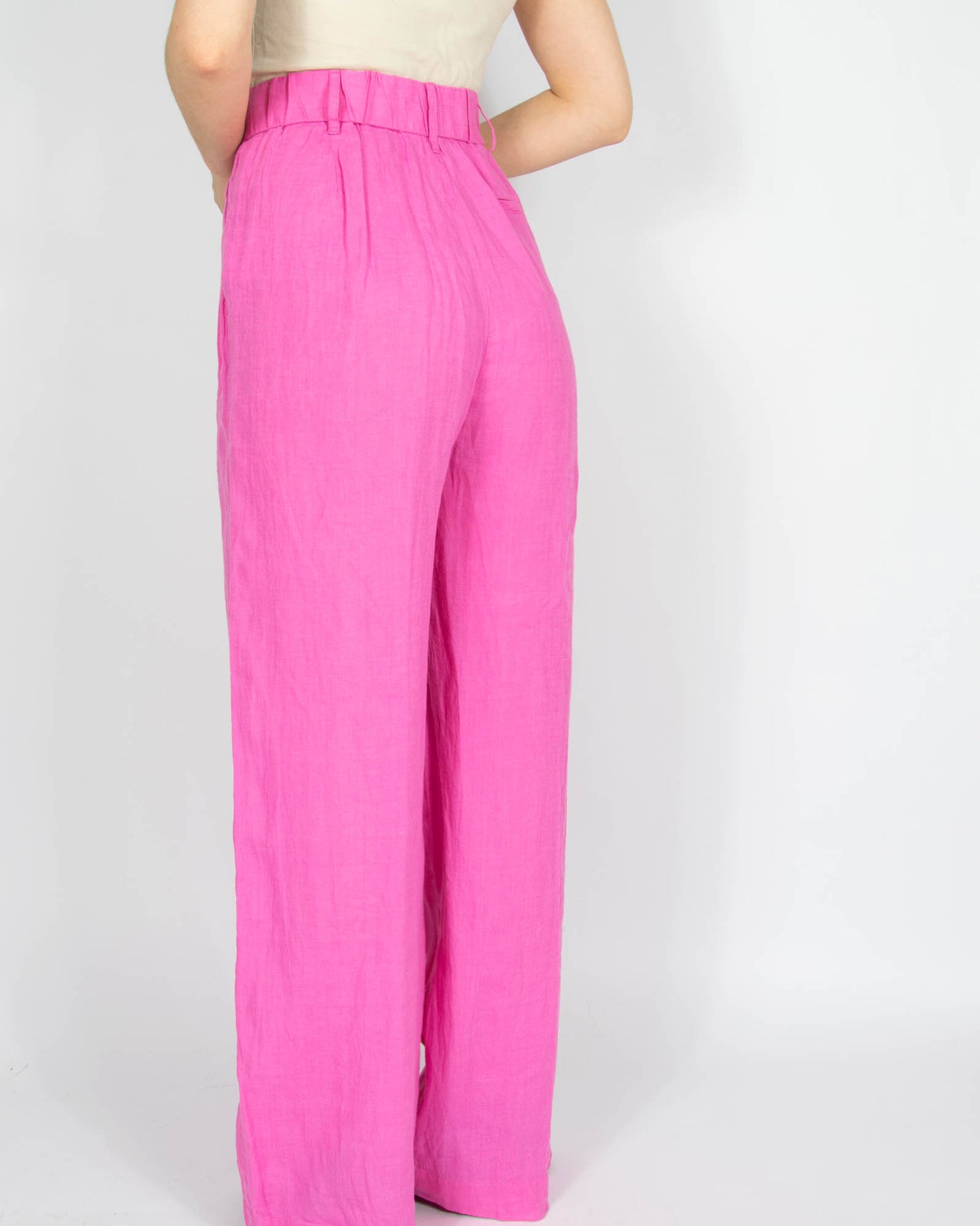 Różowe lniane spodnie z szeroką nogawką Gina Tricot Premium - M