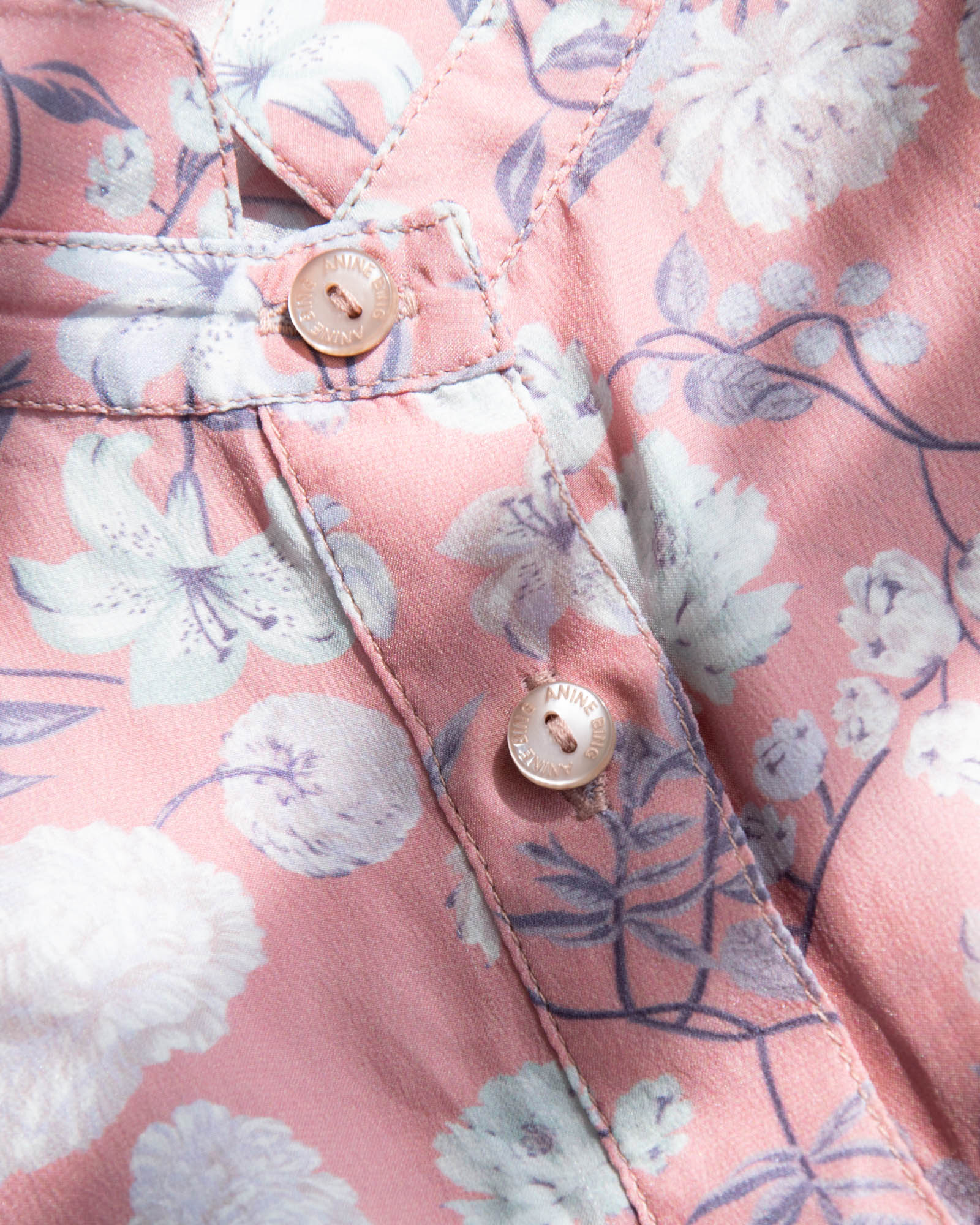 Różowa jedwabna sukienka w kwiaty ANINE BING - XS