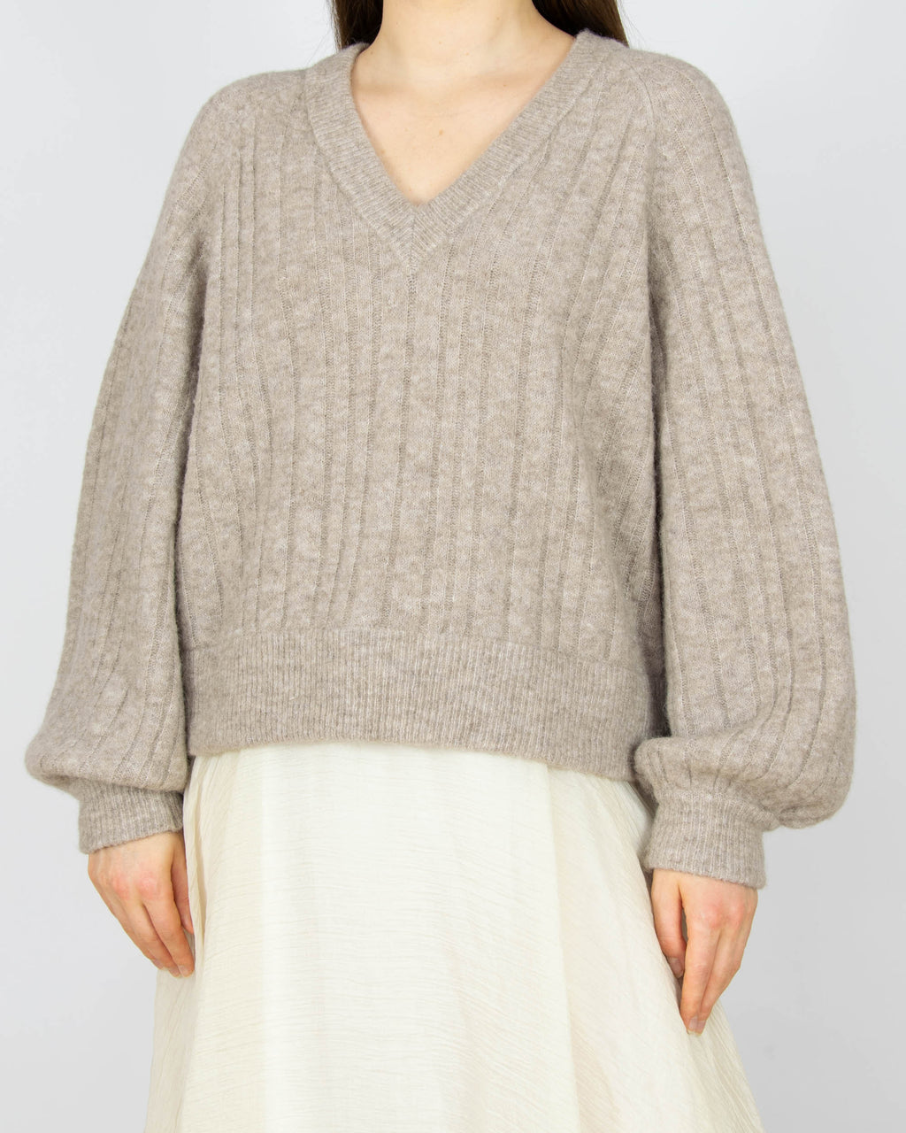 Beżowy (alpaka + wełna) sweter GESTUZ