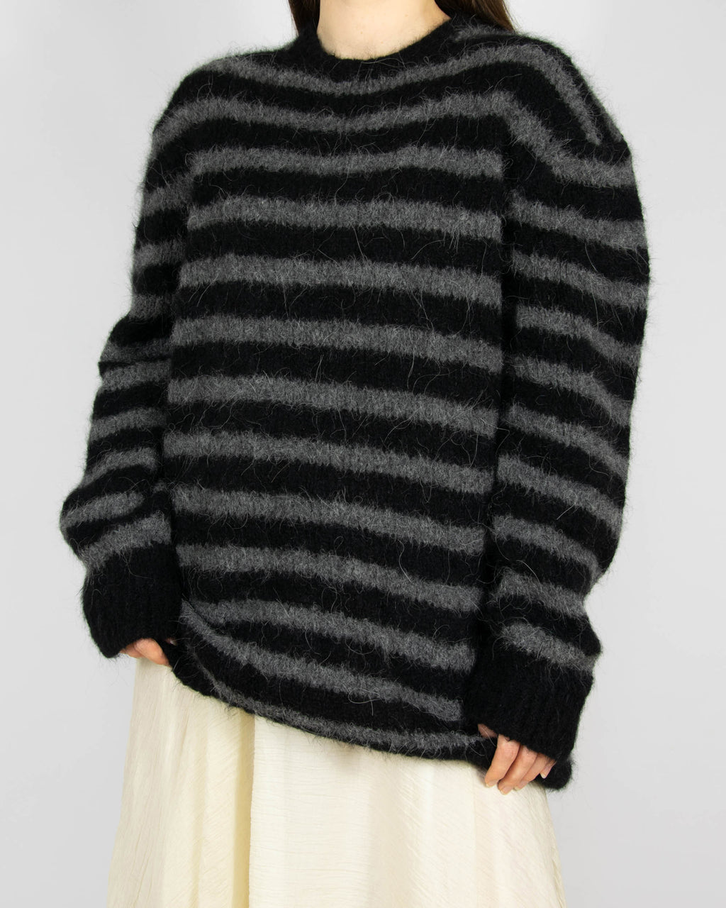 Szaro czarny (superfine alpaka) sweter w paski American Vintage