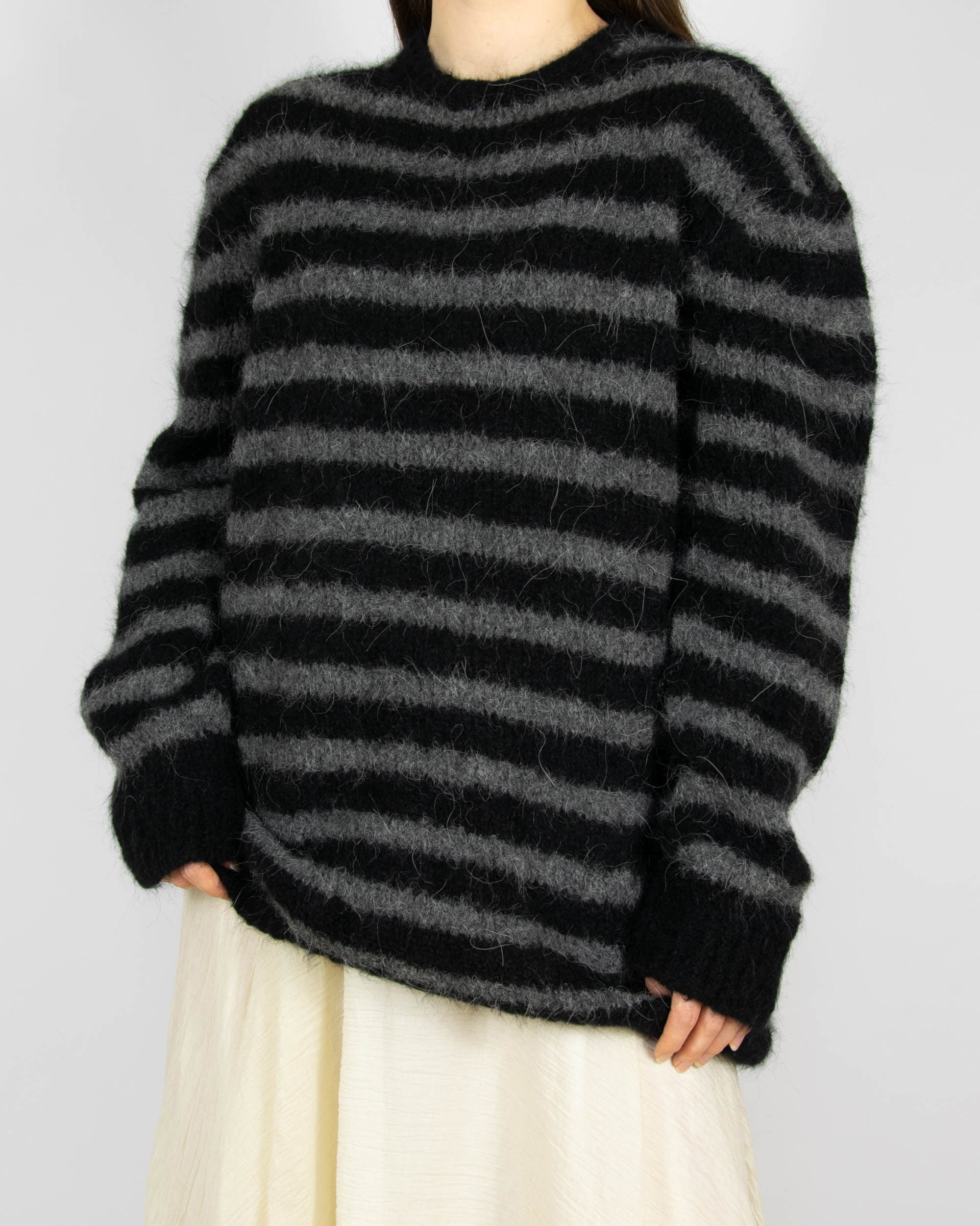 Szaro czarny (superfine alpaka) sweter w paski American Vintage