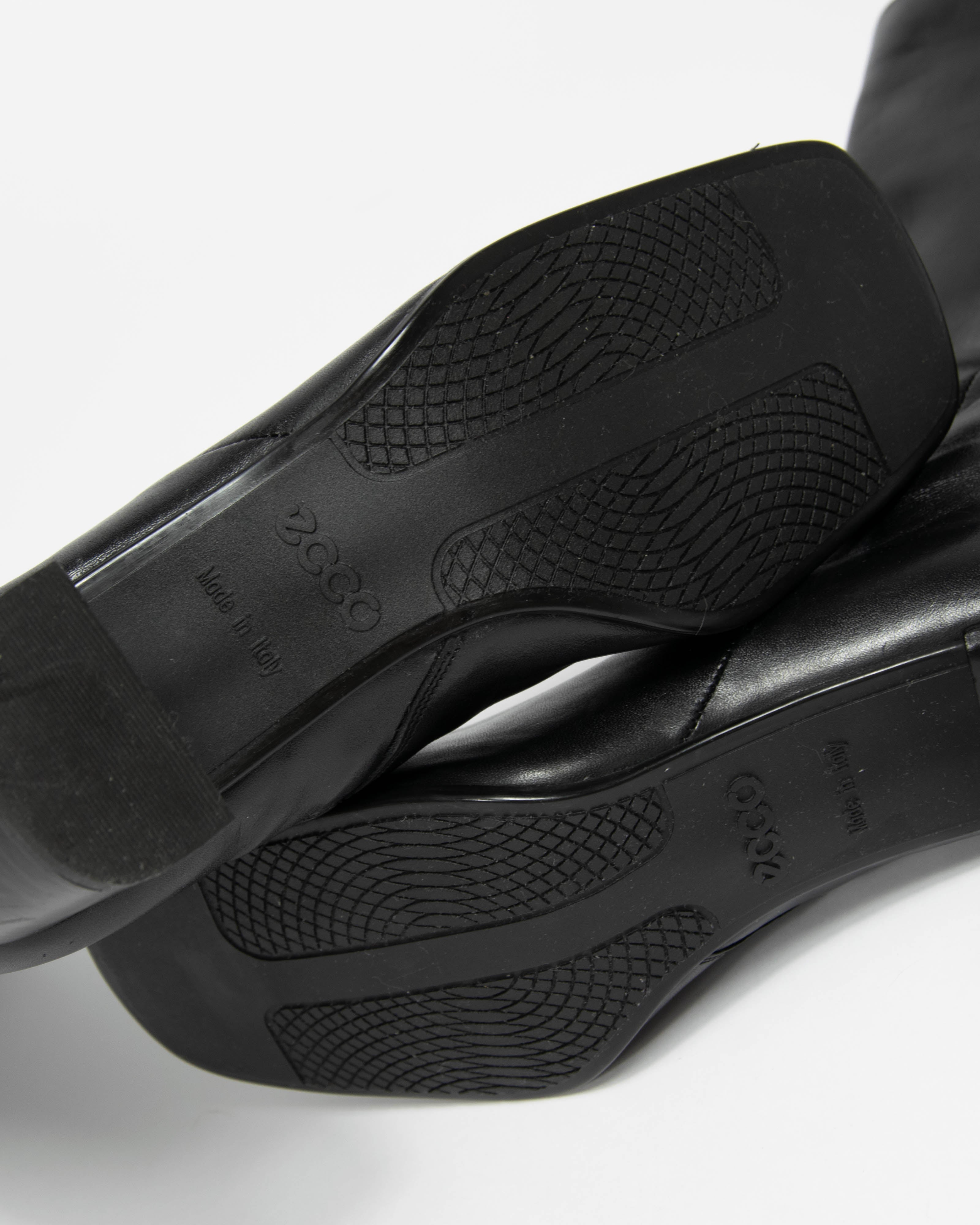 Czarne skórzane buty na obcasie ECCO (Made in Italy) - 38 (24 cm)