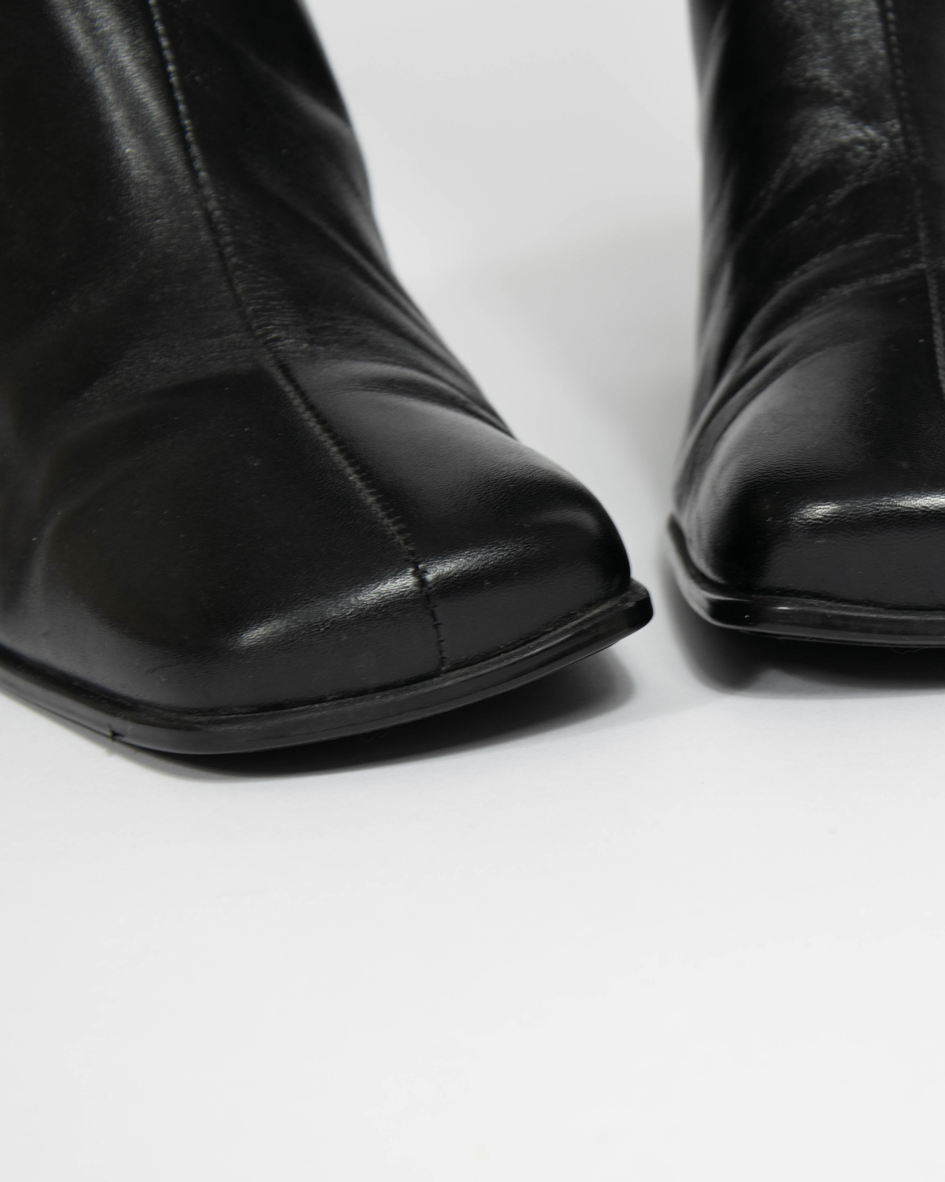 Czarne skórzane buty na obcasie ECCO (Made in Italy) - 38 (24 cm)