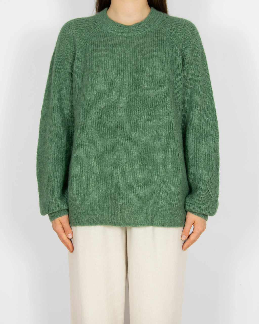 Zielony khaki wełniany (wełna i alpaka) sweter Soaked - M