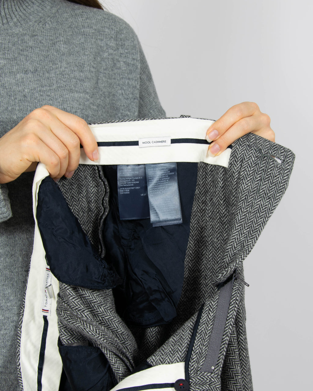 Szare wełniane spodnie z kaszmirem Tommy Hilfiger - S