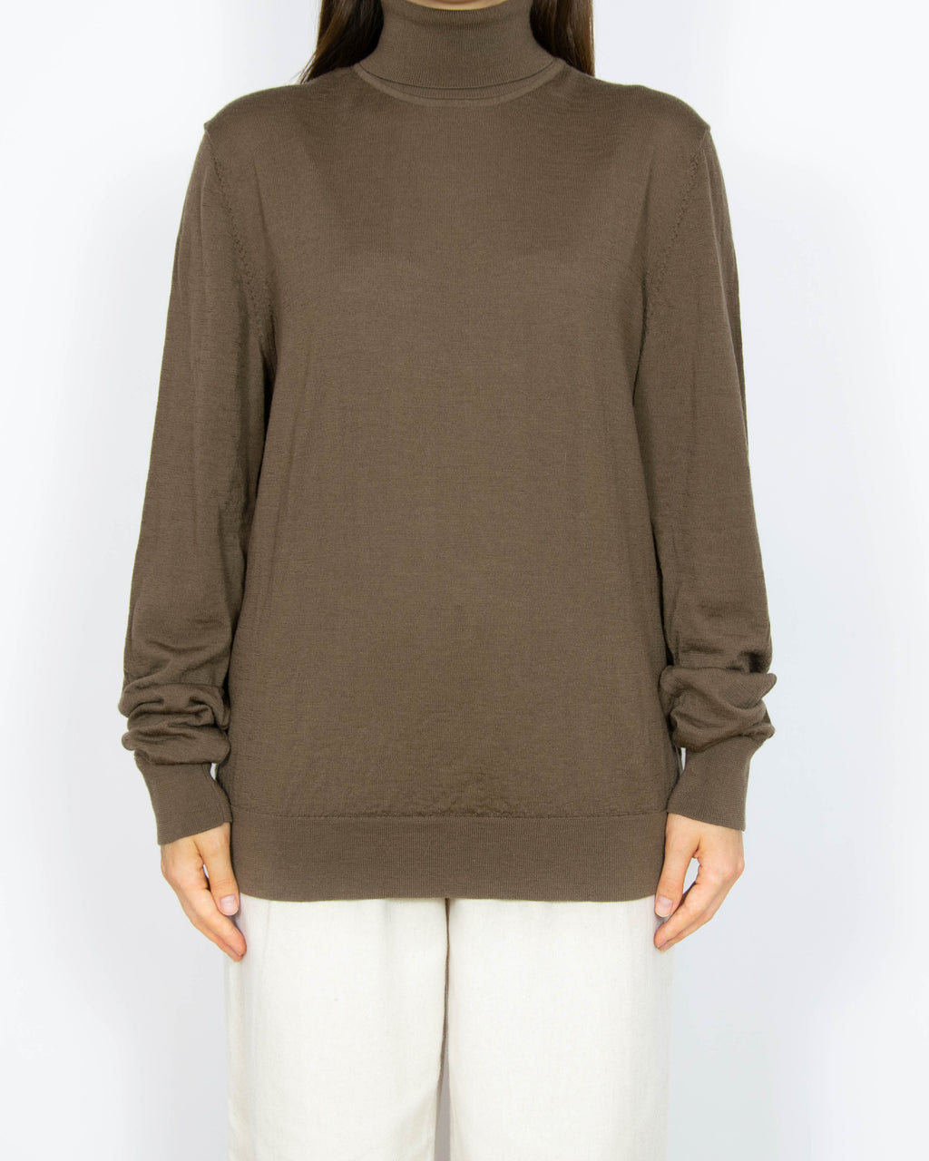 Brązowy wełniany (merino) sweter z golfem Samsoe Samsoe- XL