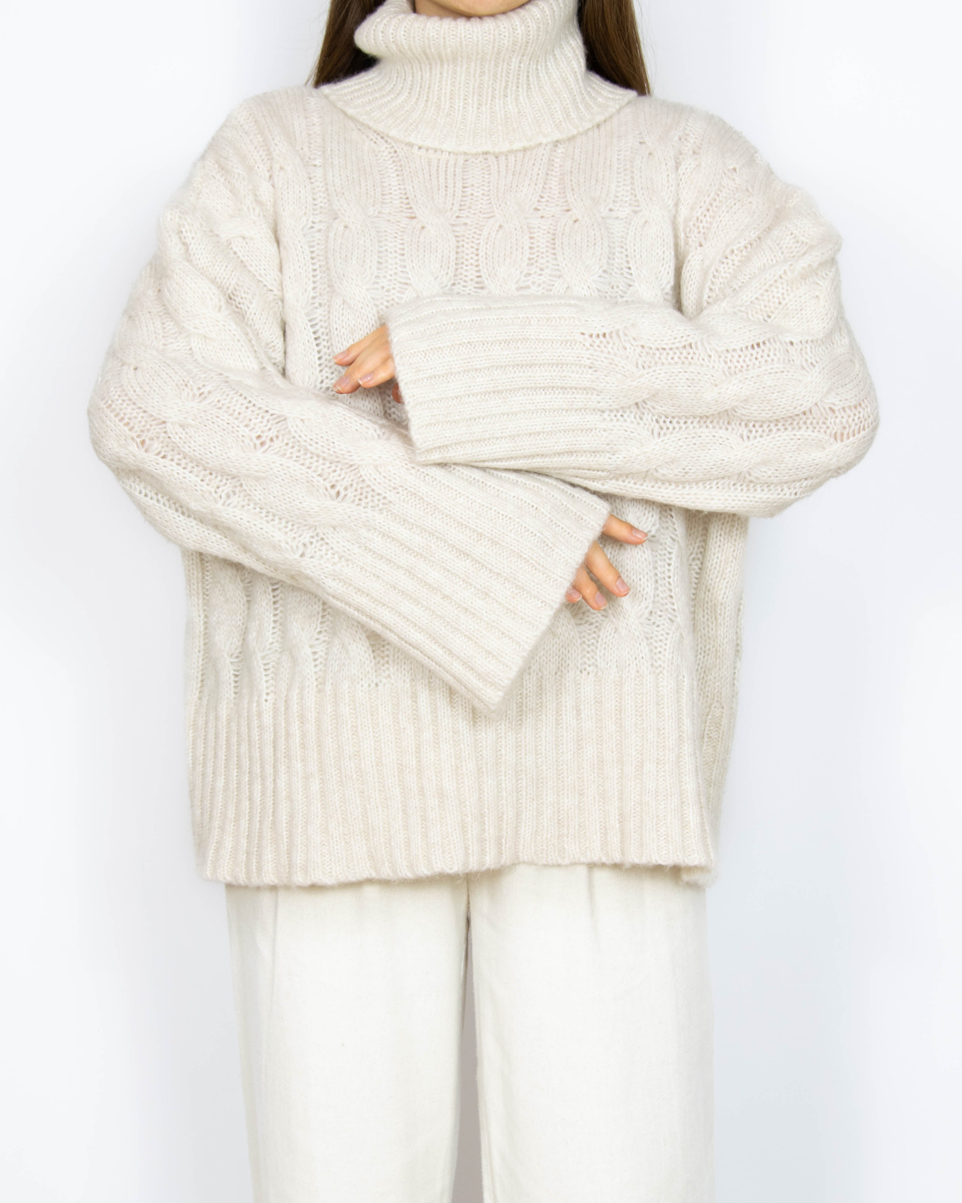 Kremowy wełniano (merino) bawełniany (egipska) sweter oversize z golfem Lovechild 1979 - M