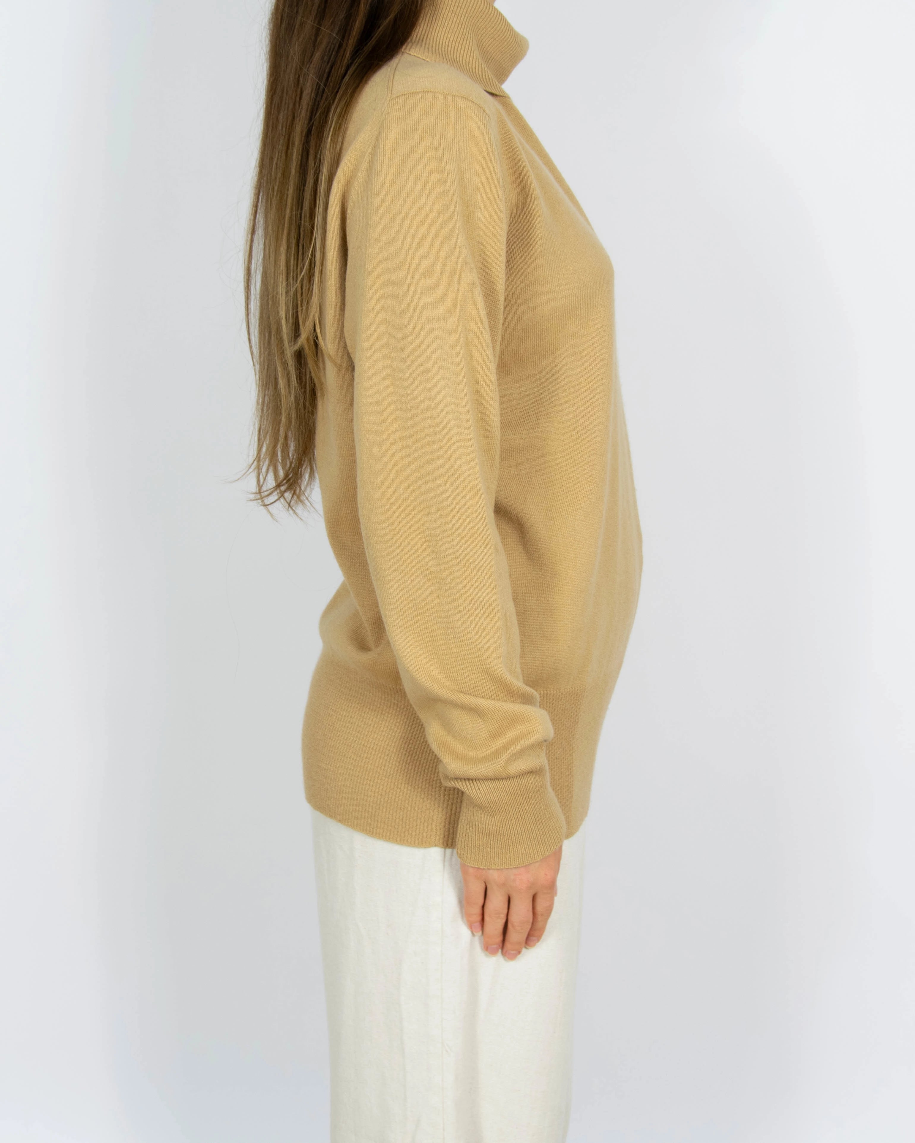 Beżowy jedwabno kaszmirowy sweter z golfem Design Uta Raasch - XL lub oversize