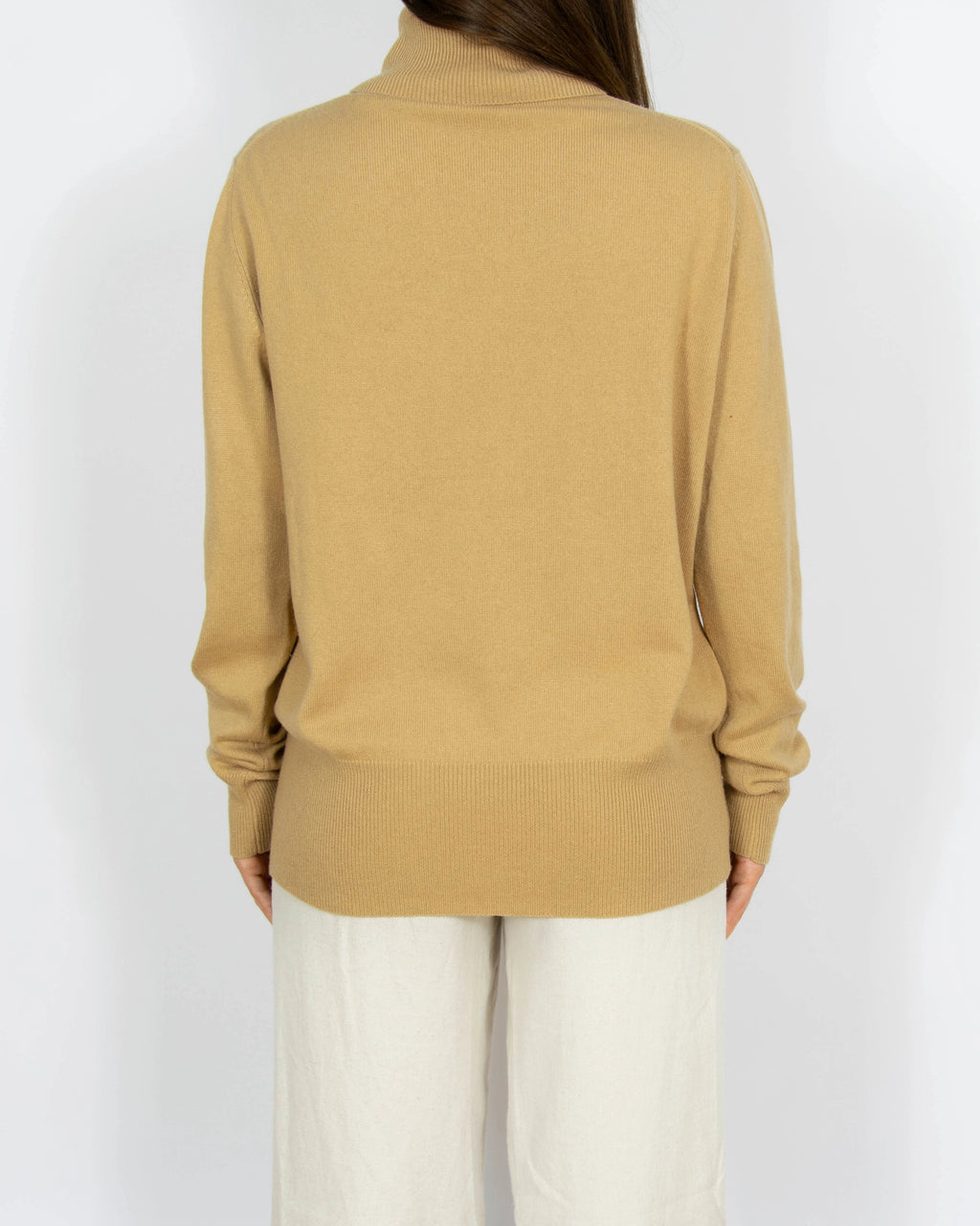 Beżowy jedwabno kaszmirowy sweter z golfem Design Uta Raasch - XL lub oversize