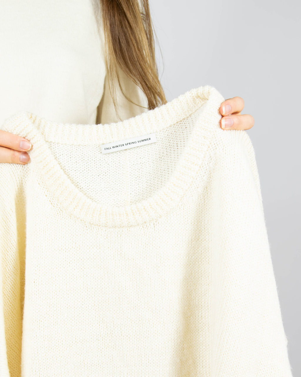 Kremowy wełniany (wełna + alpaka) sweter z lnem FWSS - M/L