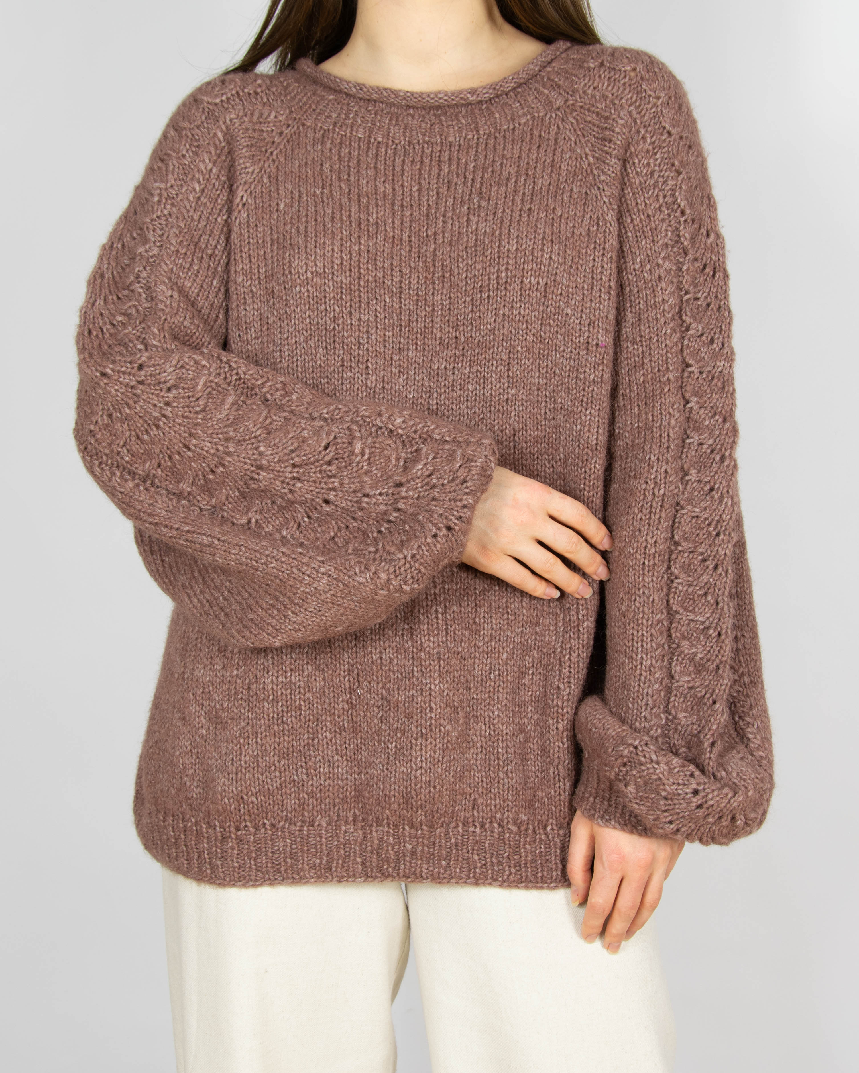 Kakaowy wełniany (alpaka) sweter Handmade