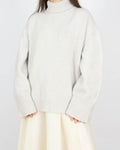 Nowy jasnoszary (merino + kaszmir) sweter z golfem Levete Room