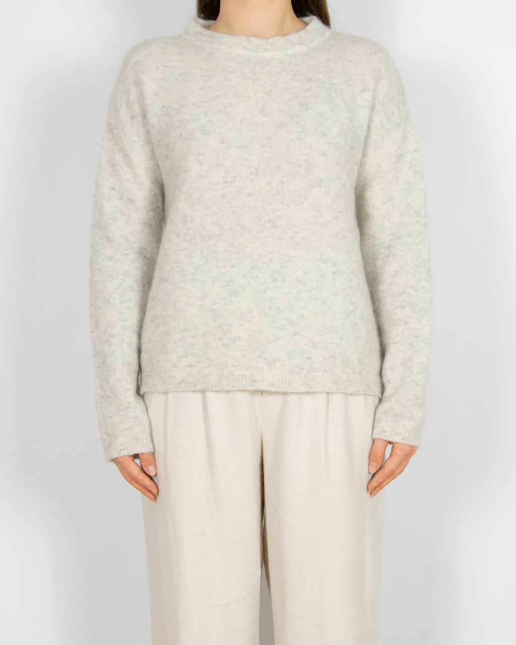 Jasnoszary wełniany (wełna + moher) sweter InWear