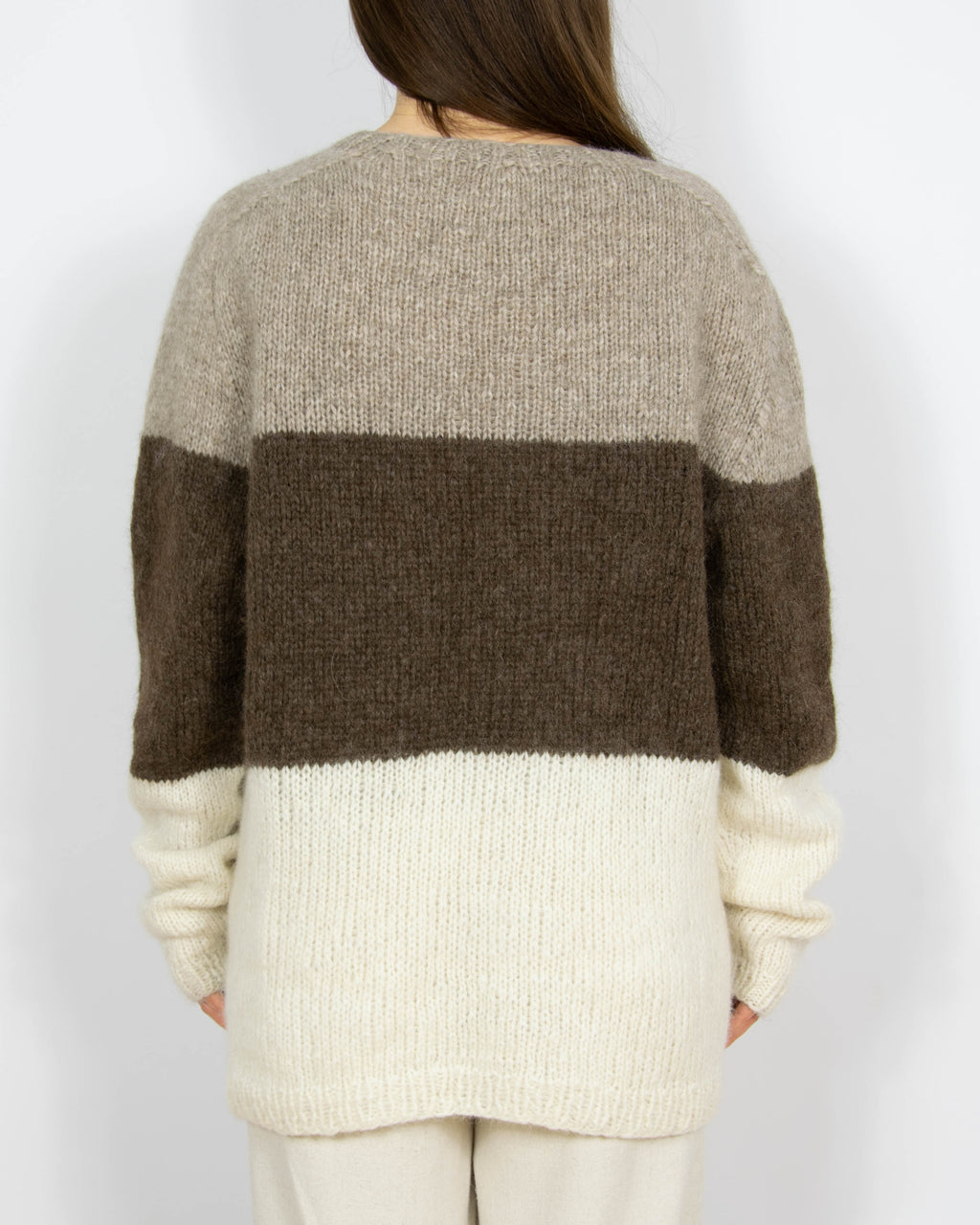 Kremowo brązowy wełniany (alpaka) sweter Handmade
