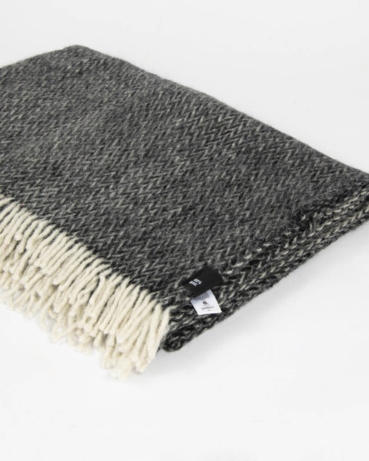 Kremowo czarny wełniany (Pure New Wool) koc w kratę KID
