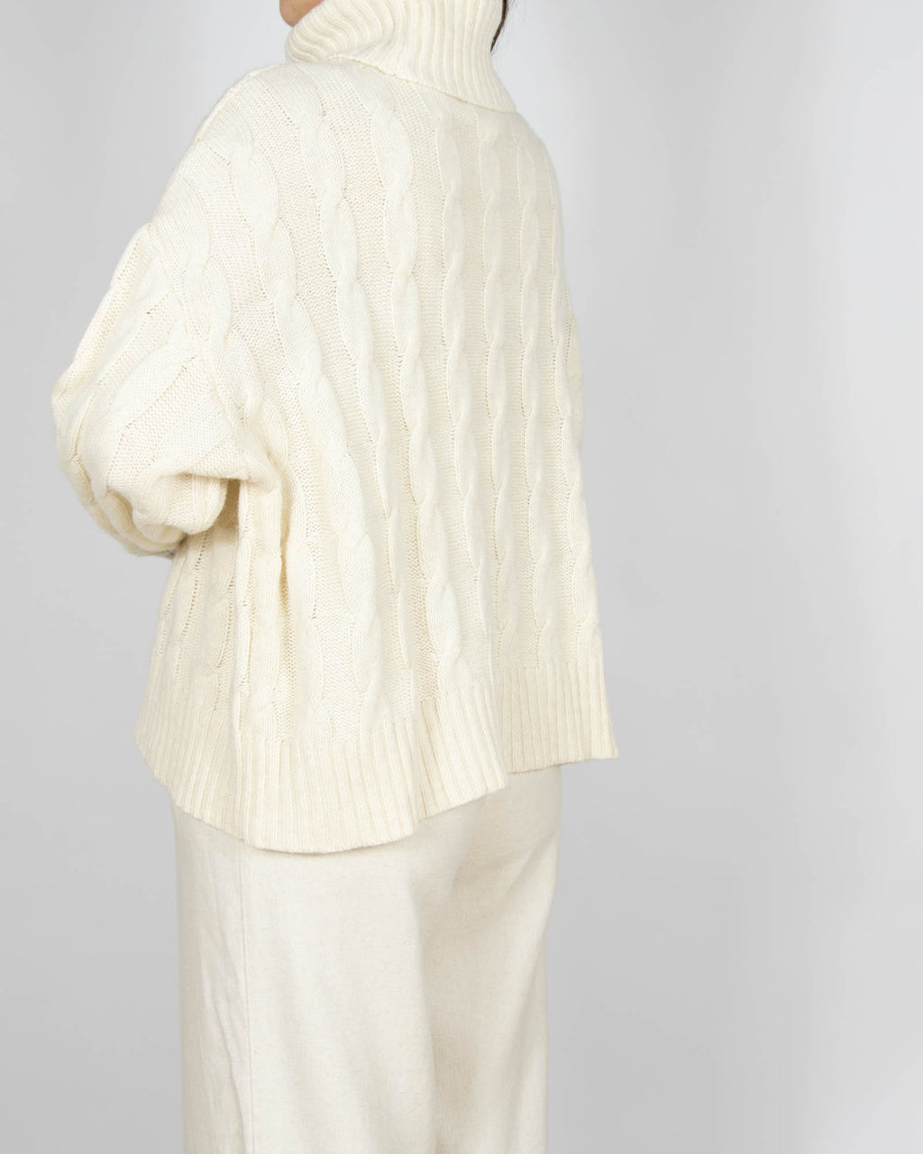Śmietankowy warkoczowy sweter MSCH Copenhagen - L/XL