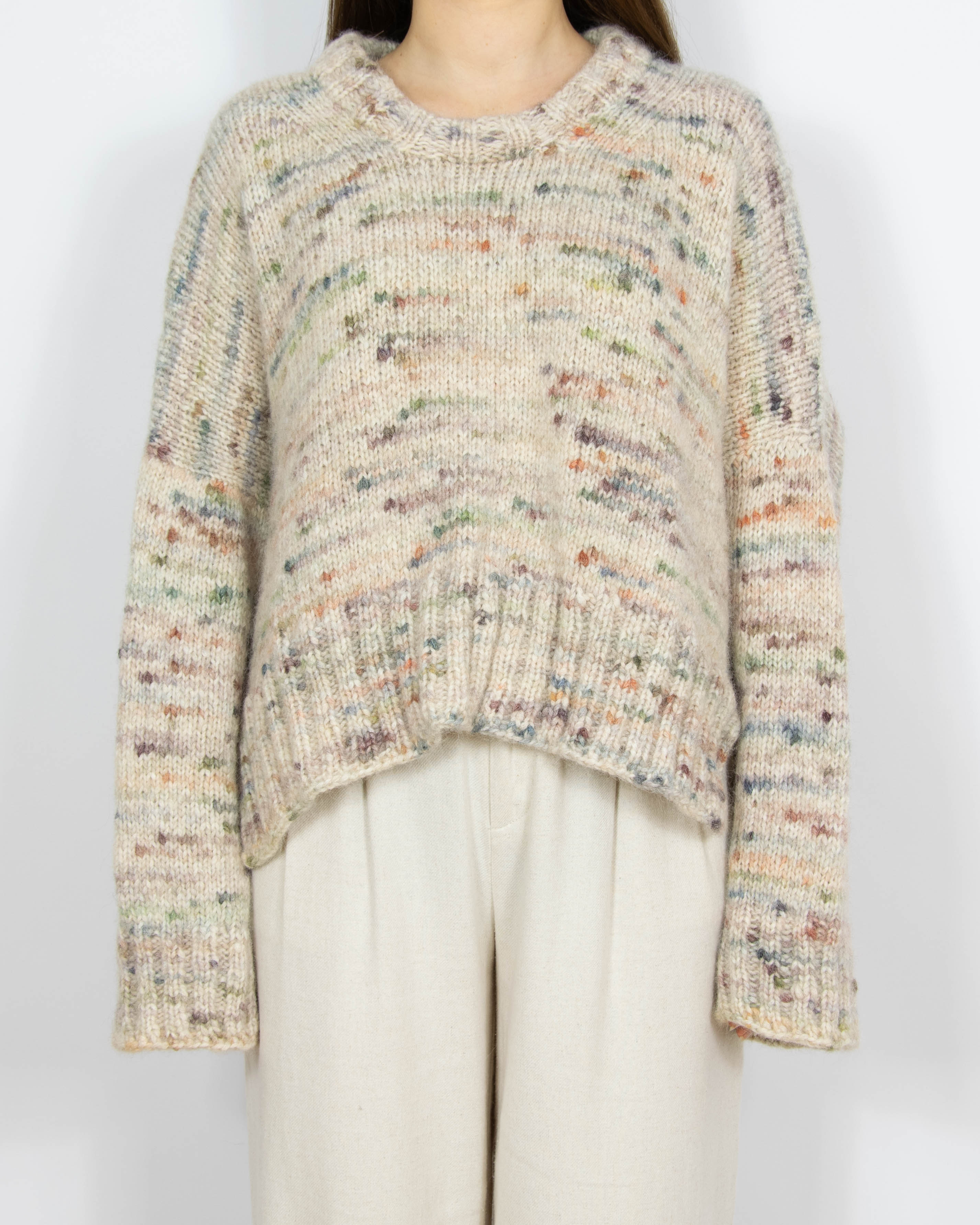 Beżowy wełniany (alpaka) sweter Handmade - M