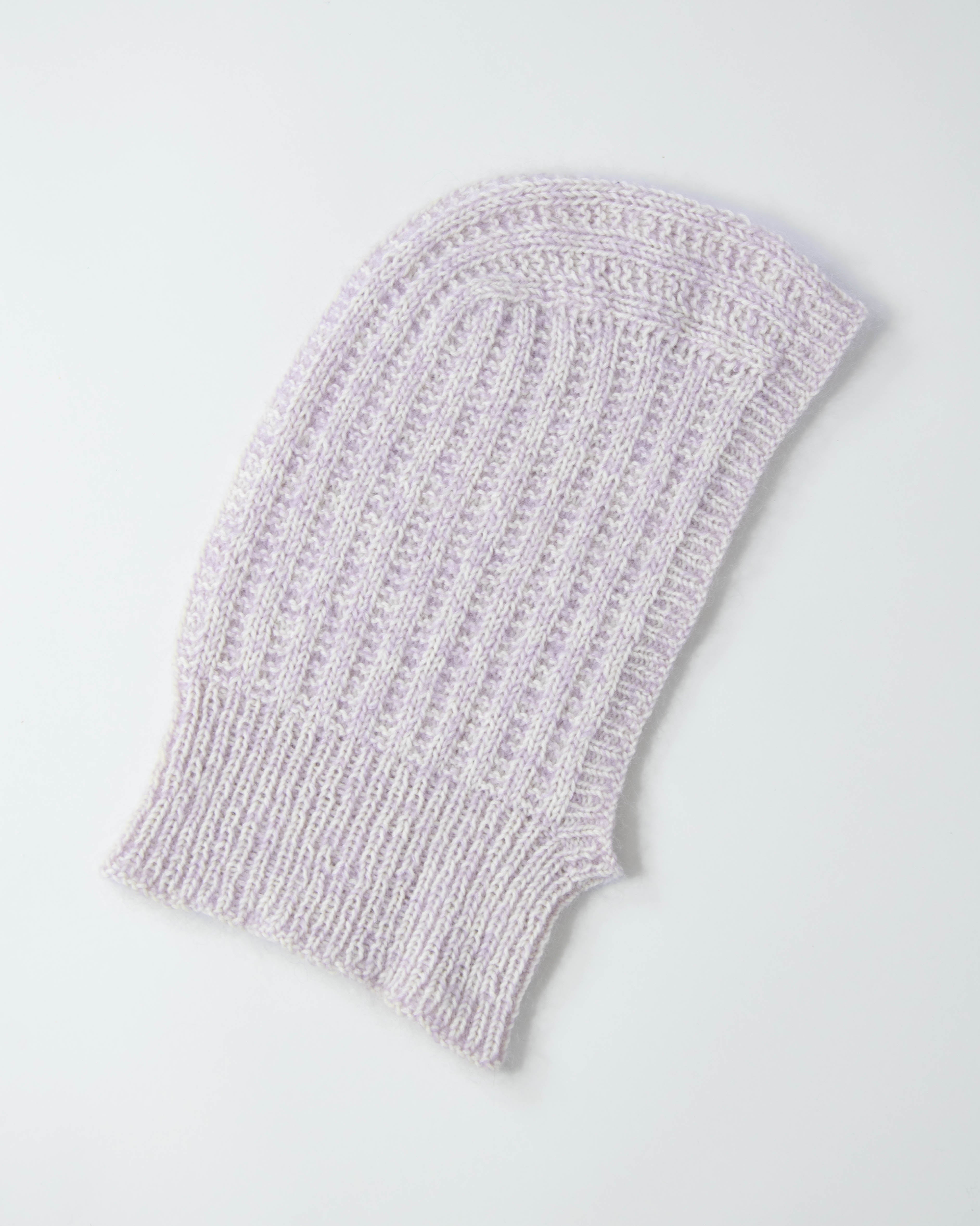 Liliowo biała wełniana balaclava kapturek Handmade