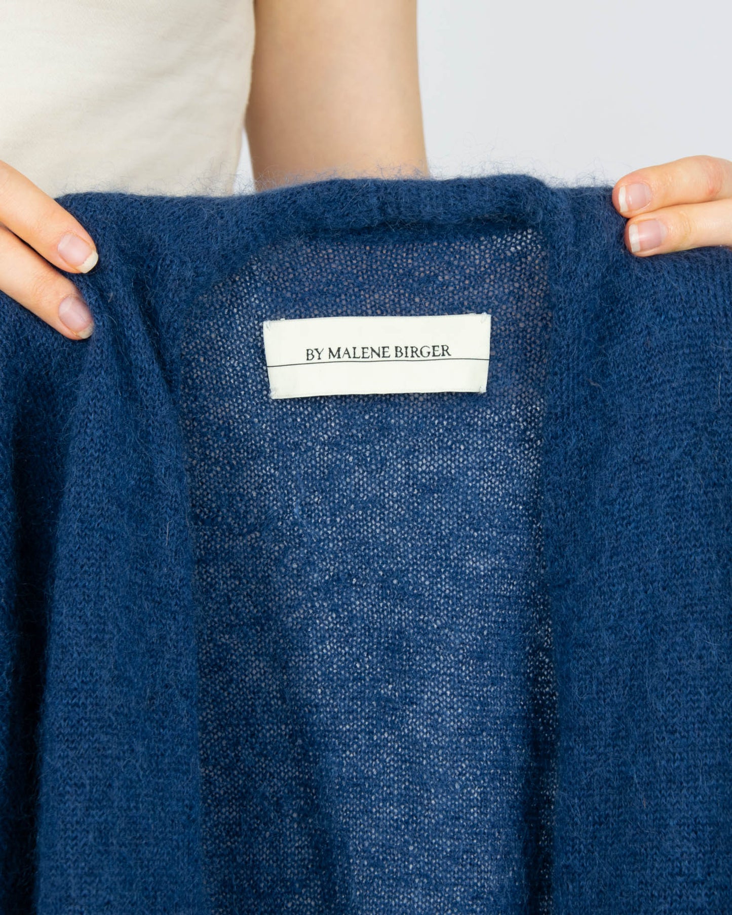 Ciemnoniebieski wełniany (kid moher + merino) kardigan BY MALENE BIRGER - S