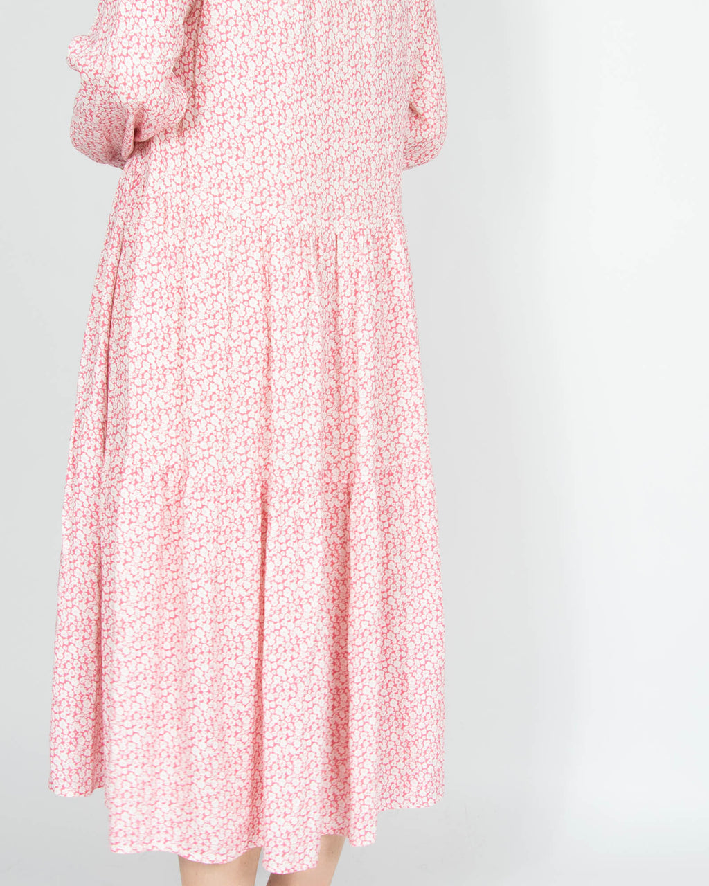 Nowa różowa wiskozowa sukienka w białe kwiaty NOELLA - S