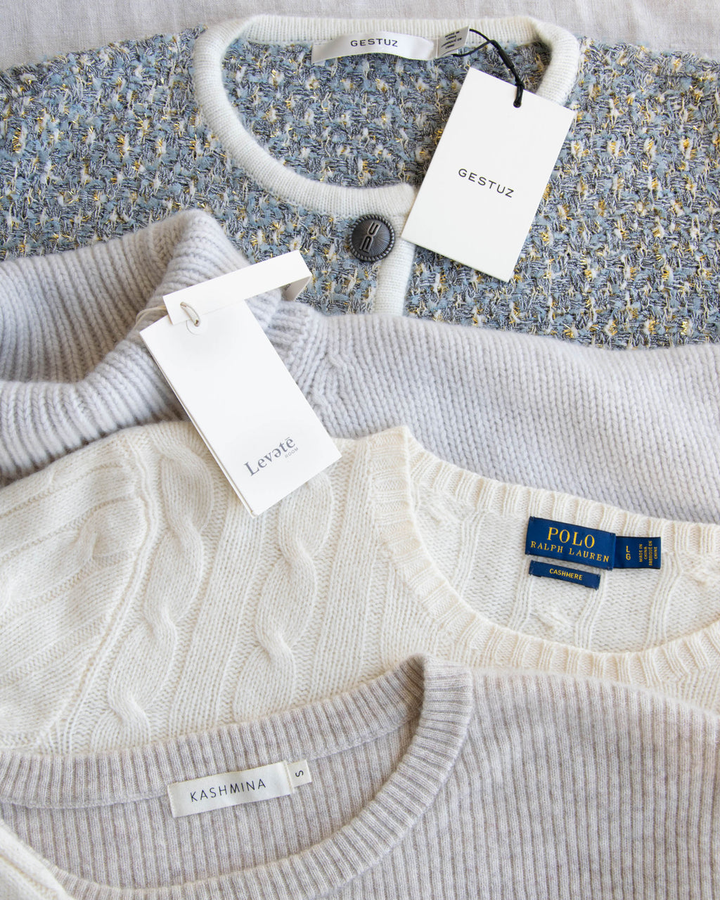 Śmietankowy kaszmirowy sweter warkoczowy Ralph Lauren - L