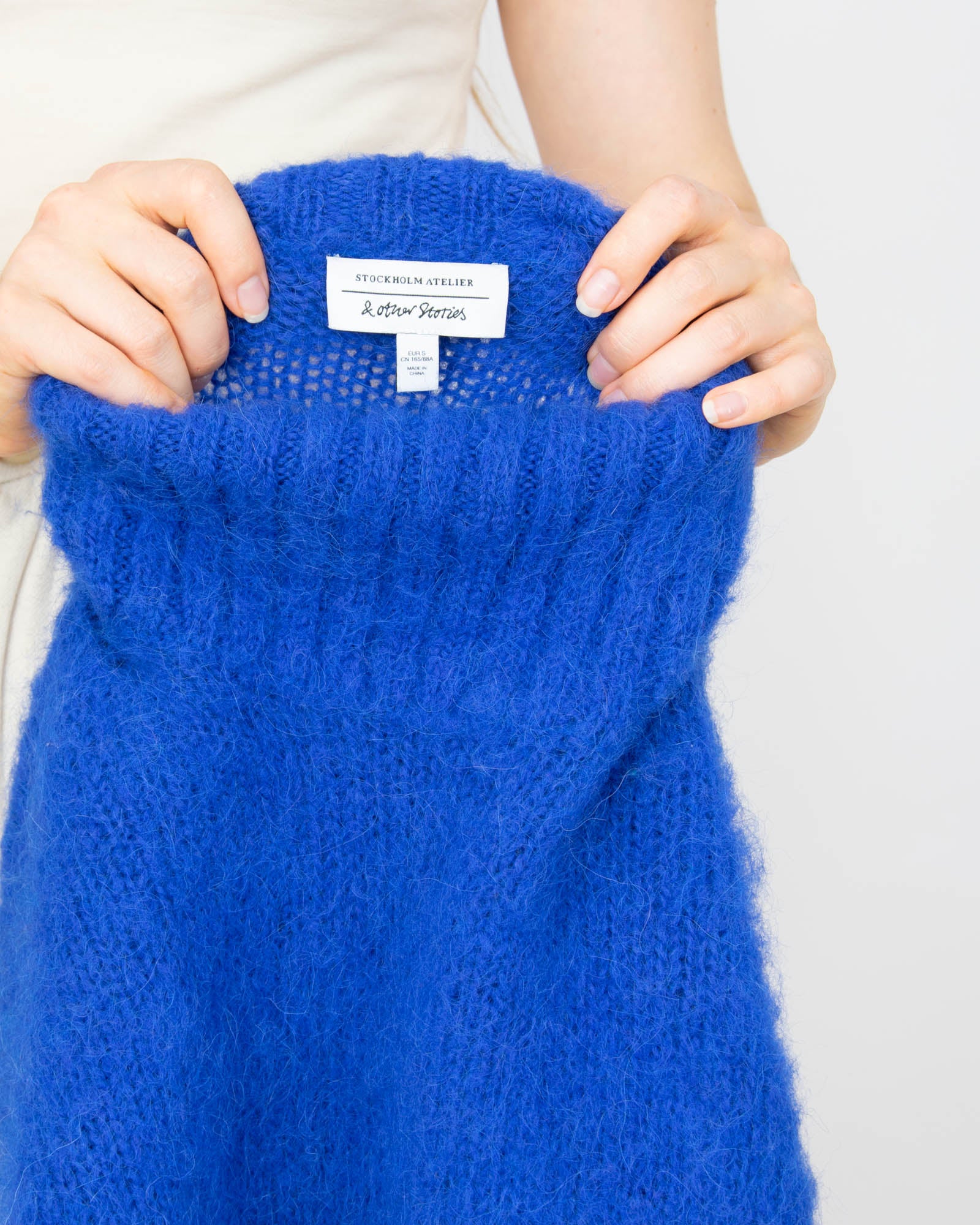 Chabrowy (wełna + alpaka) sweter z golfem & Other Stories - S