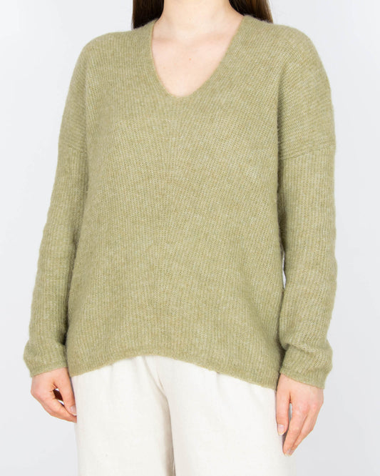 Pistacjowy (alpaka + wełna) sweter MOS MOSH