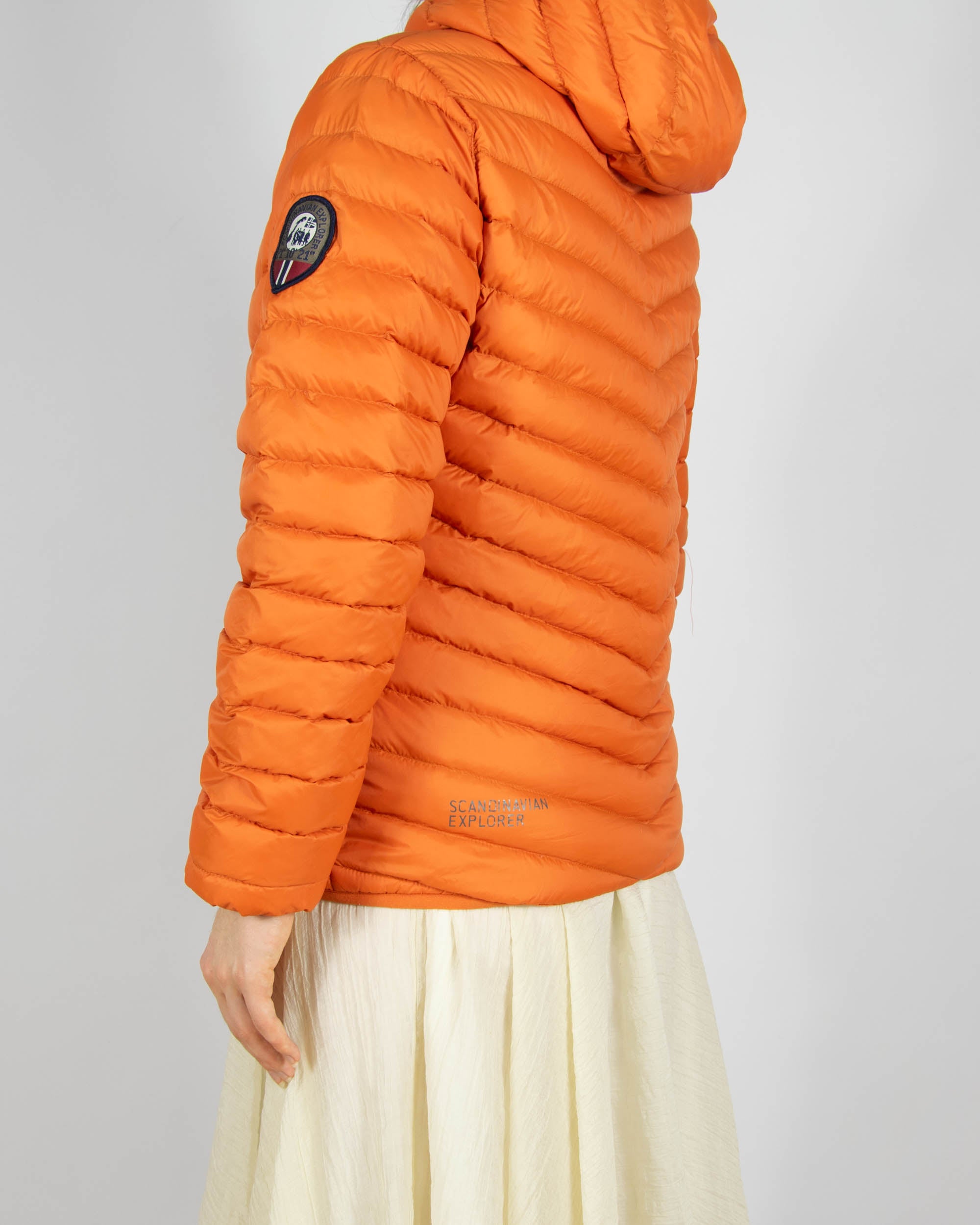 Pomarańczowa lekka kurtka puchowa Scandinavian Explorer - S