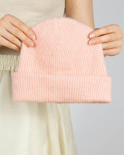 Pastelowa różowa (alpaka + wełna) czapka Lindex - one size