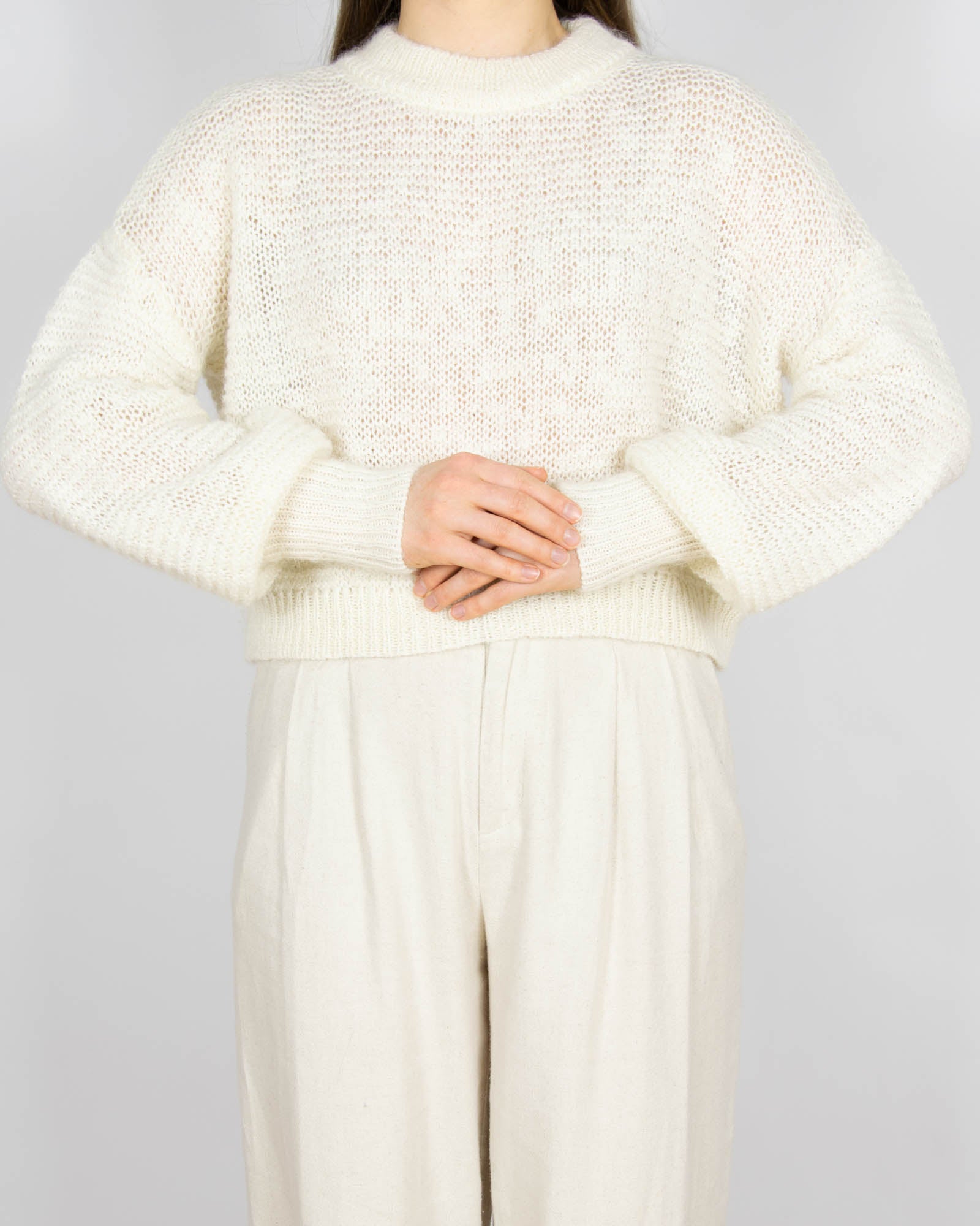Śmietankowy wełniany (wełna + alpaka) sweter - M