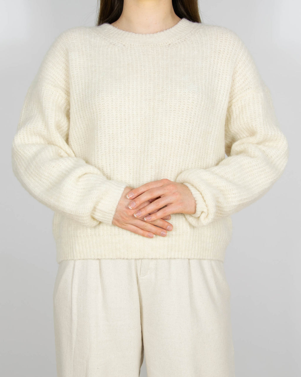 Śmietankowy (wełna + alpaka) sweter American Vintage - S/M