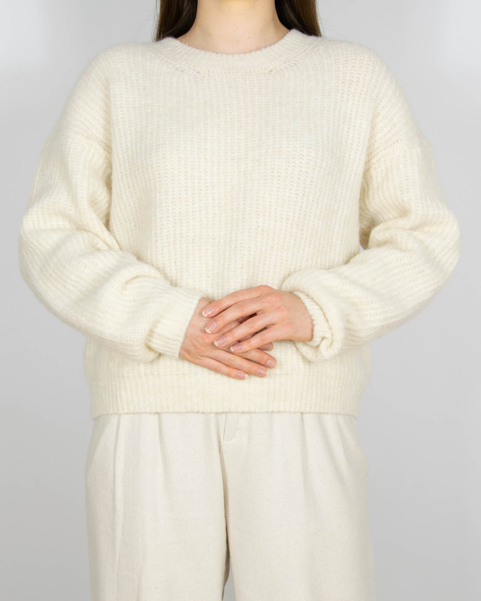 Śmietankowy (wełna + alpaka) sweter American Vintage - S/M
