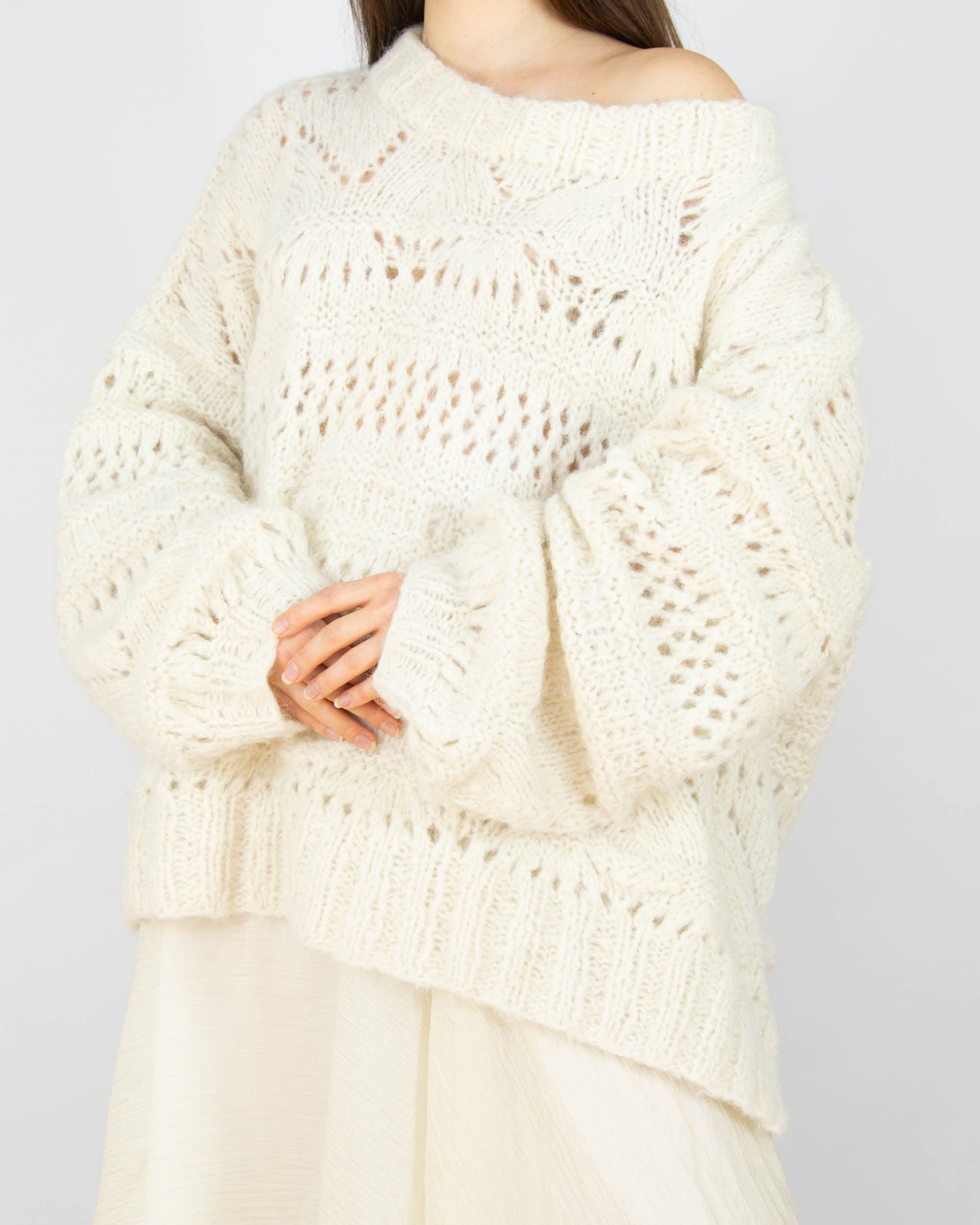 Śmietankowy (alpaka) sweter handmade