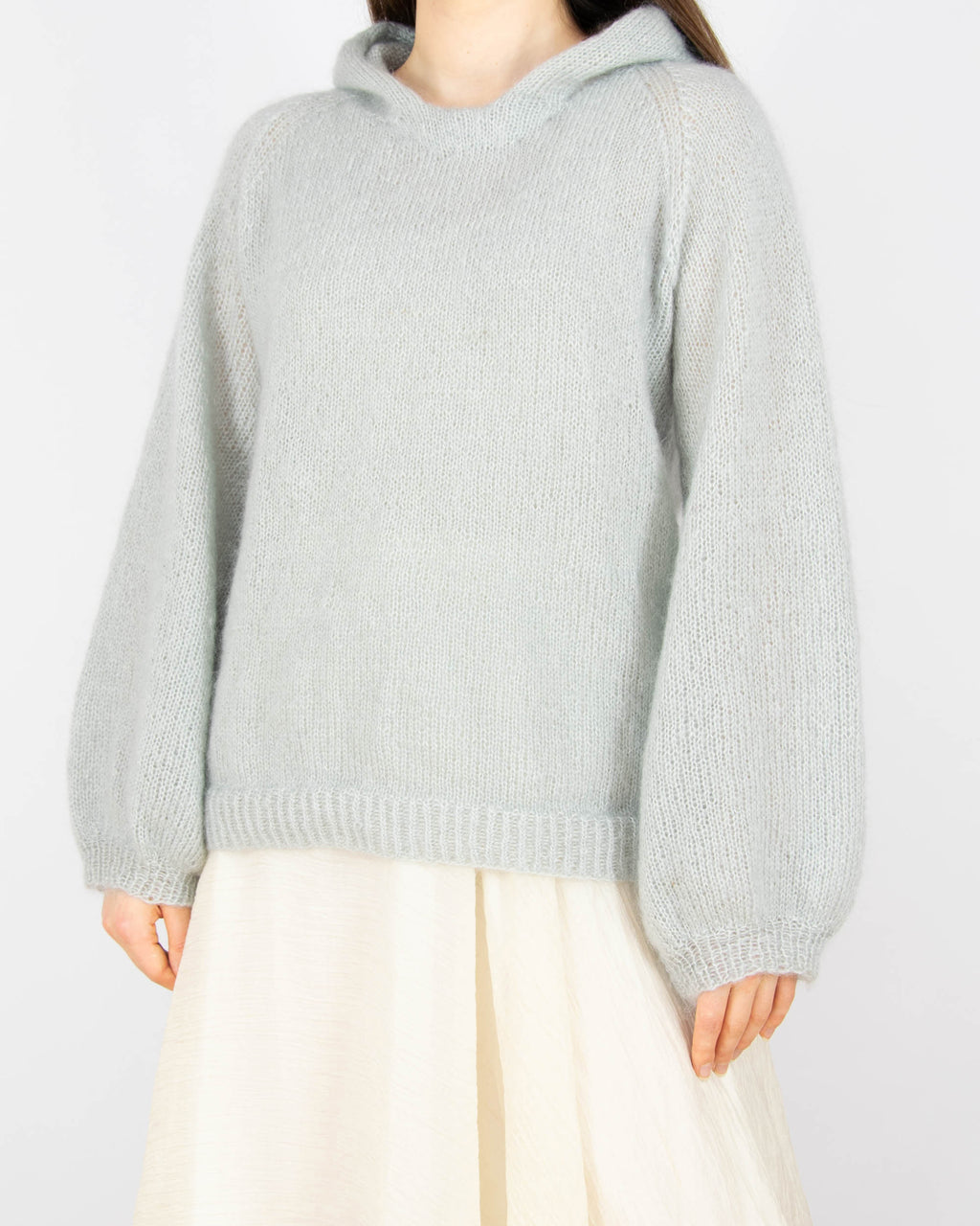 Szaroniebieski moherowy sweter z kapturem handmade