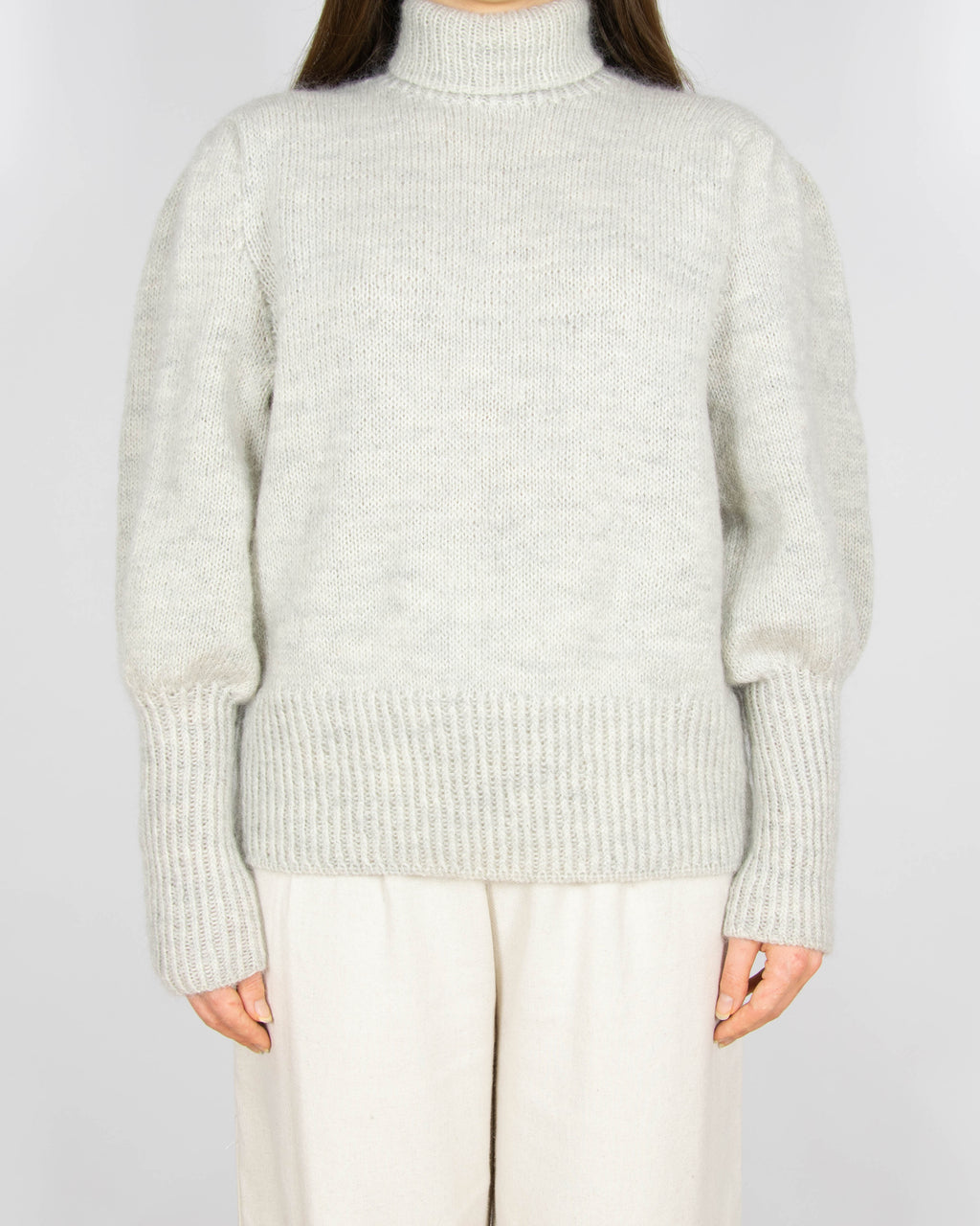 Jasnoszary moherowy sweter z bufiastymi rękawami Handmade - M