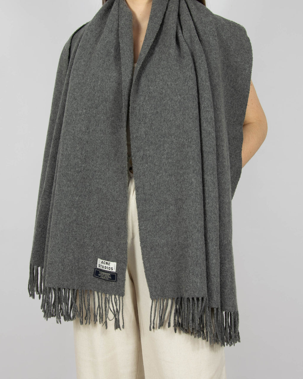 ACNE STUDIOS (wełna jagnięca)