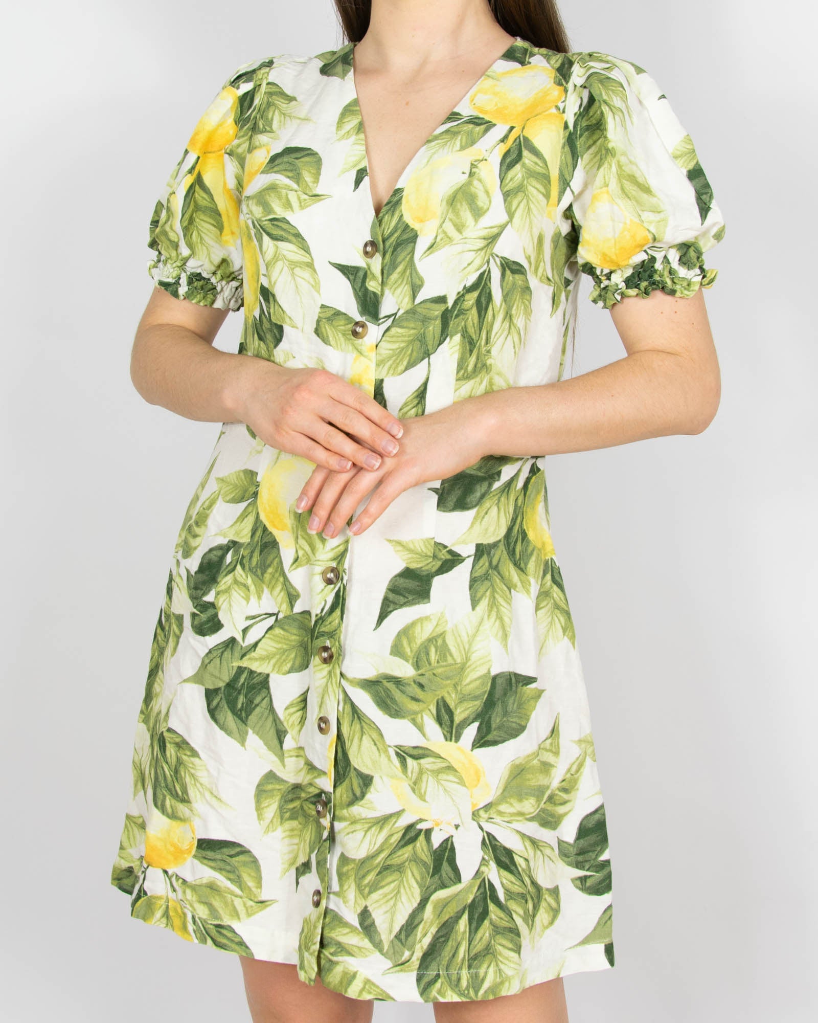 Biała (len + wiskoza) sukienka w cytryny H&M