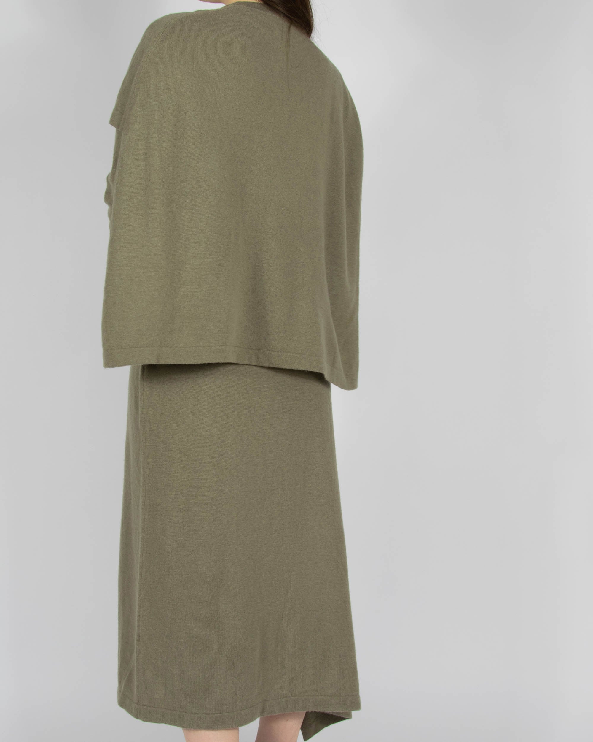Khaki wełniana asymetryczna sukienka Zara - S