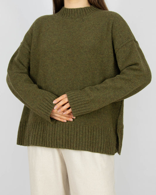 Oliwkowy khaki (wełna jagnięca) sweter WOODLING