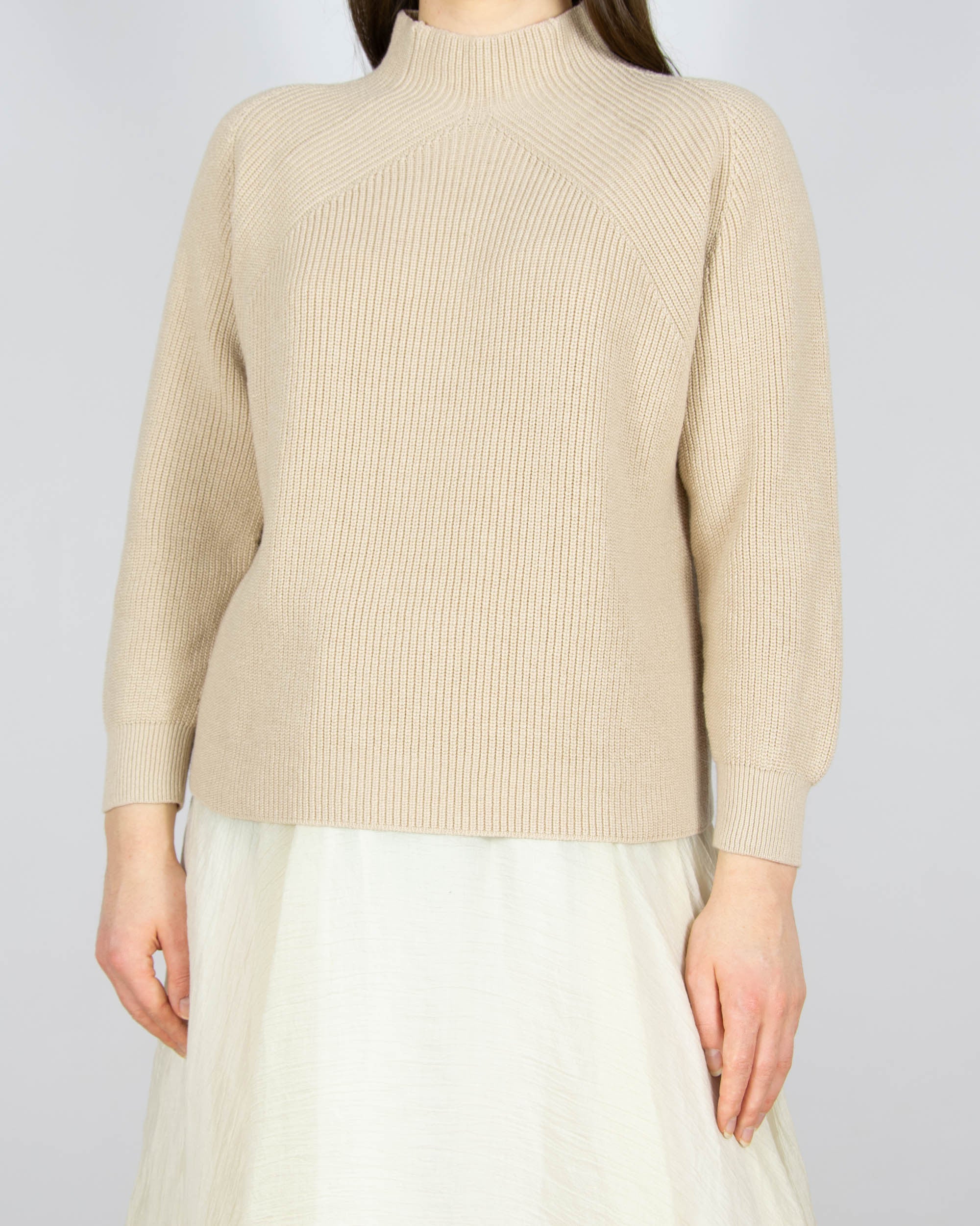 Beżowy (bawełna + kaszmir) sweter półgolf marki premium DRYKORN