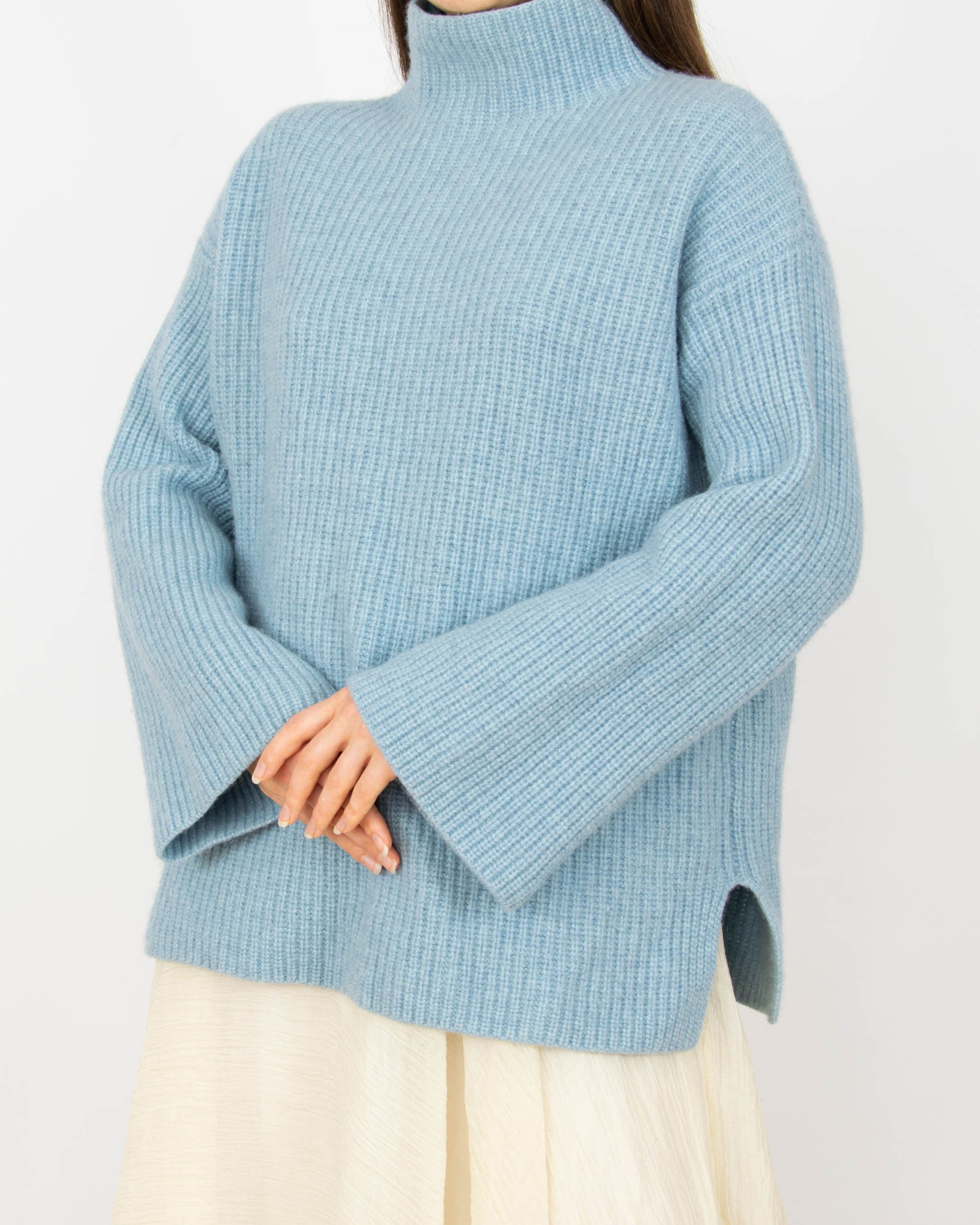 Błękitny (wełna + kaszmir) sweter Lilienfels