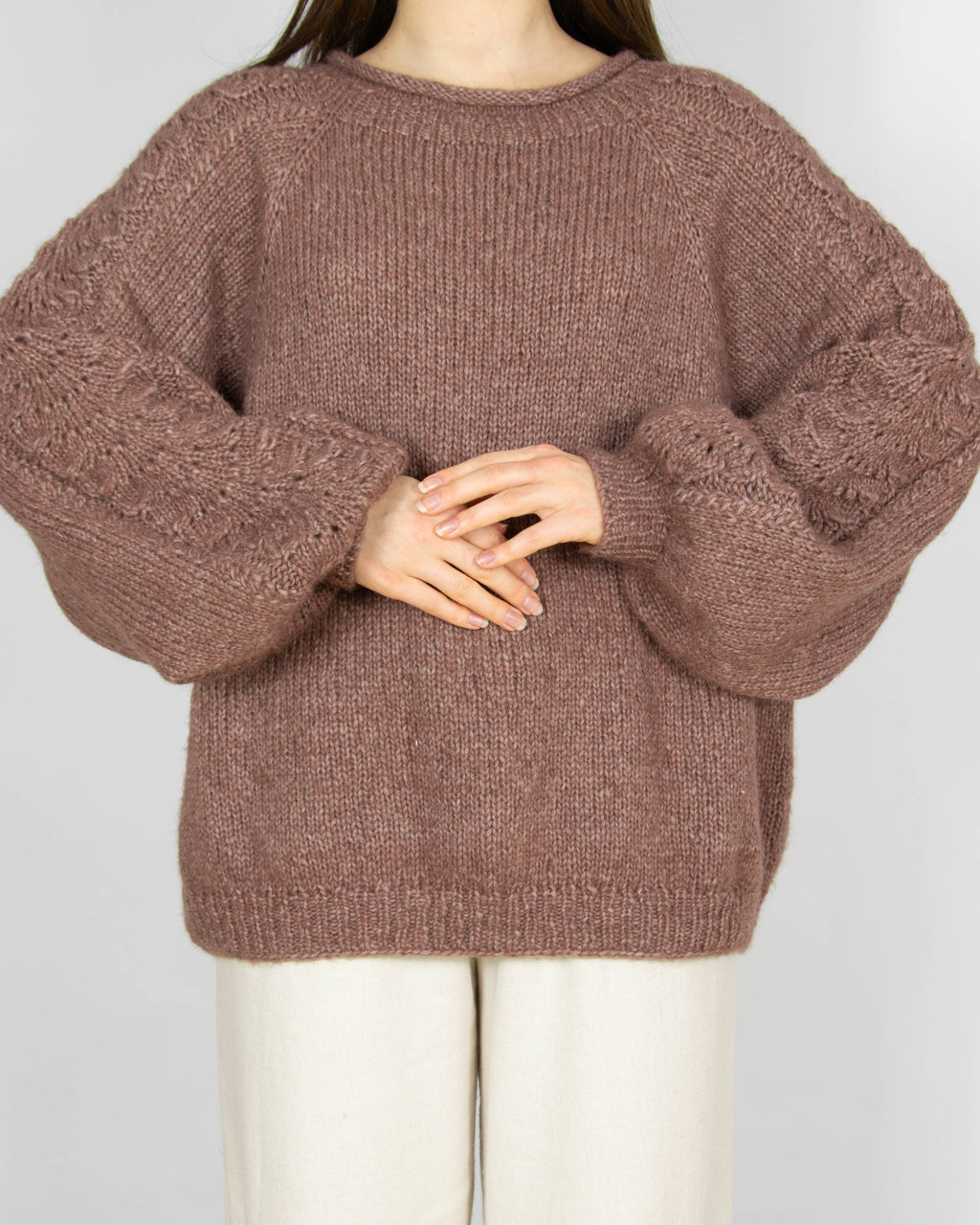 Kakaowy wełniany (alpaka) sweter Handmade