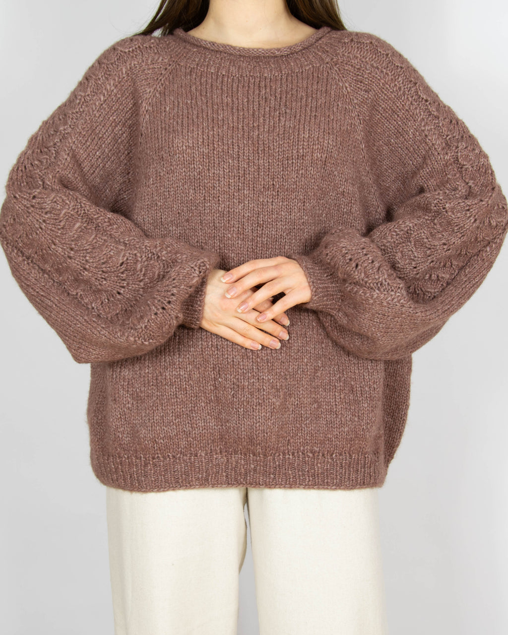 Kakaowy wełniany (alpaka) sweter Handmade
