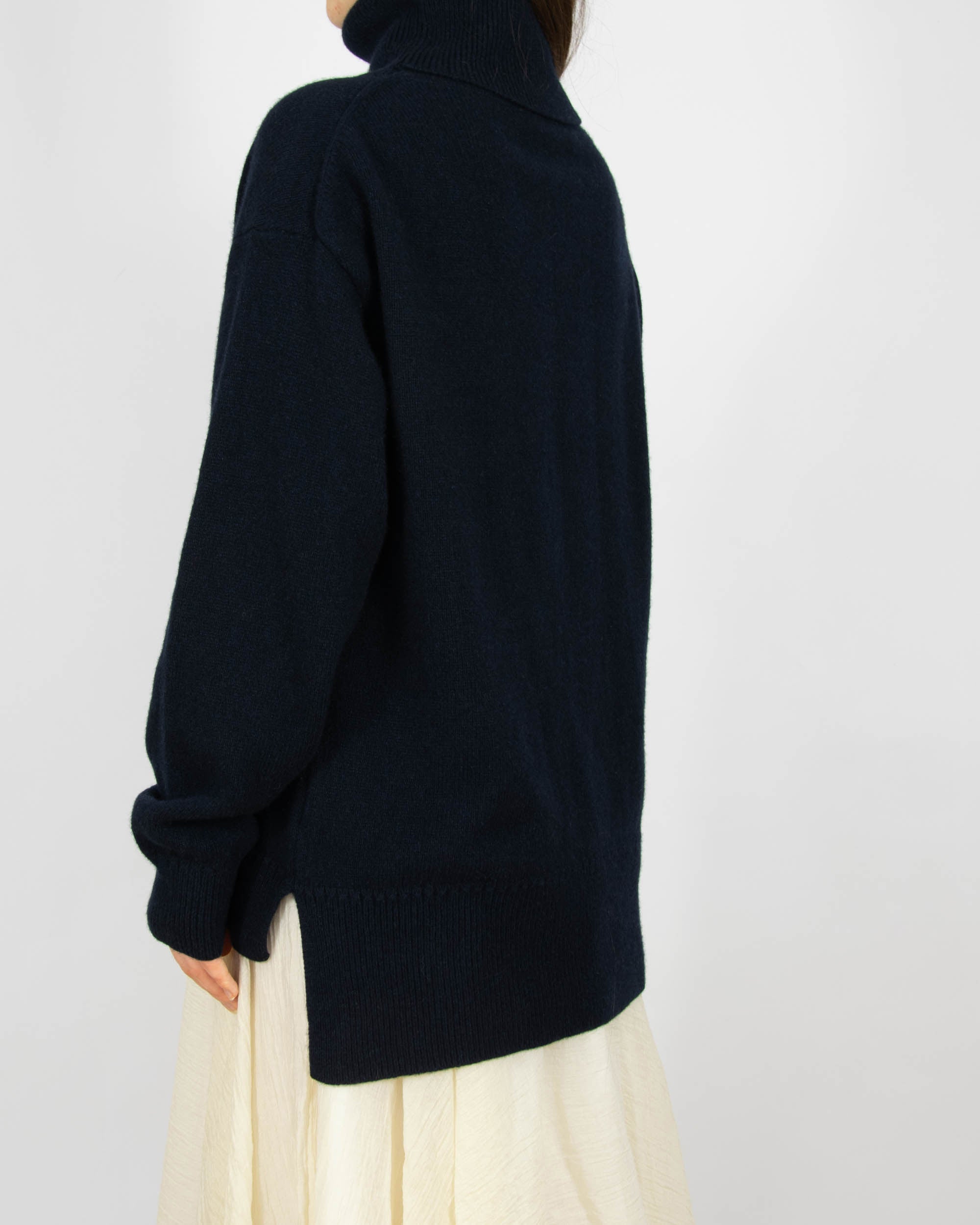 Ciemnogranatowy (merino + kaszmir) sweter z golfem FILIPPA K - S/M